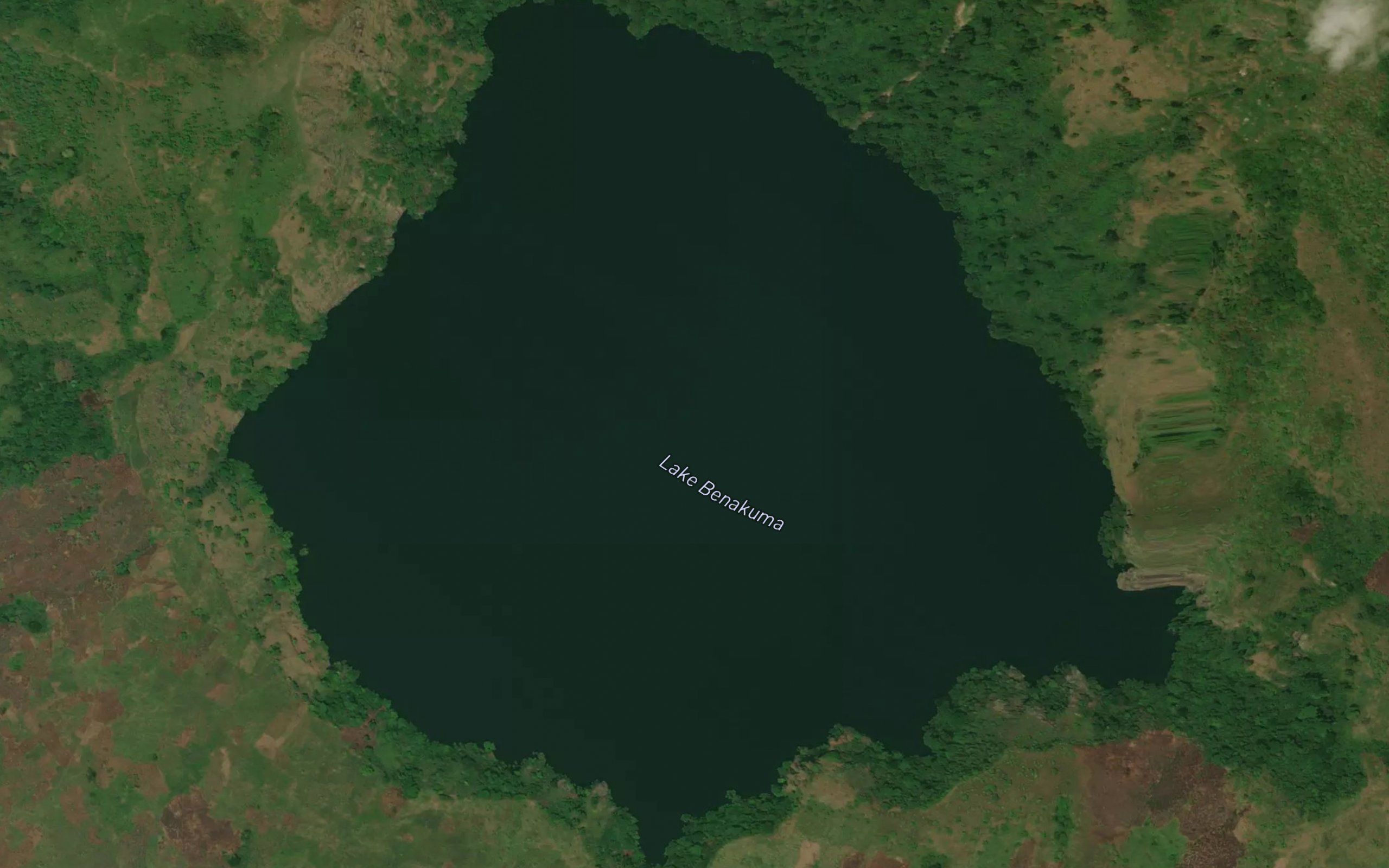 Lake Benakuma