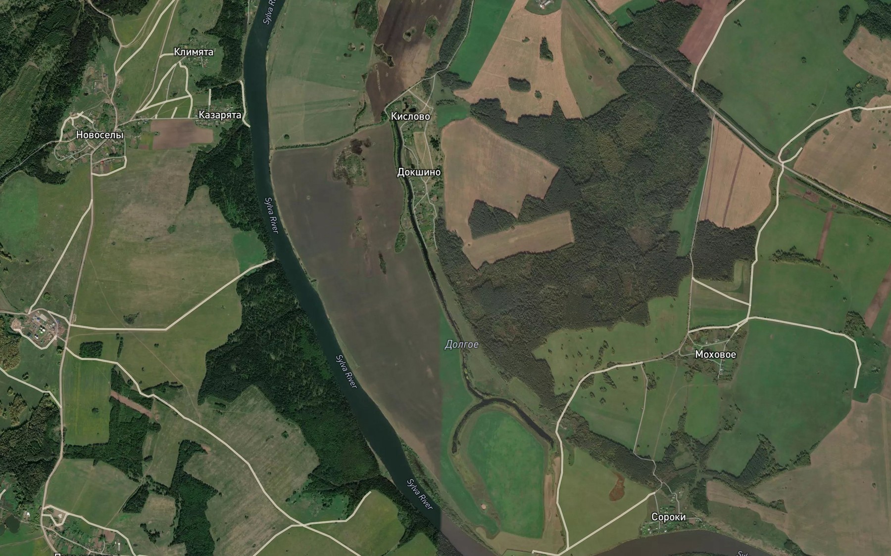 Satellite map of the Ozero Dolgoye