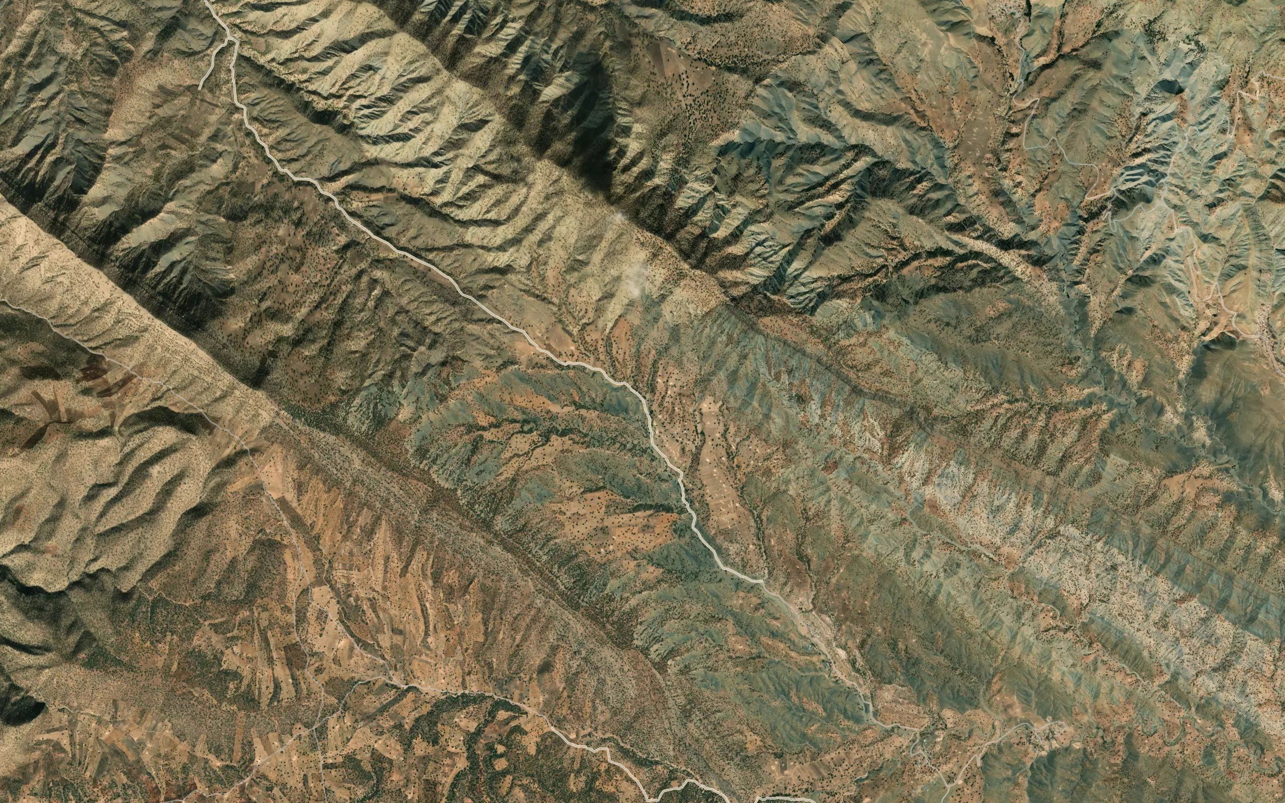 Cheshmeh-ye Chenar