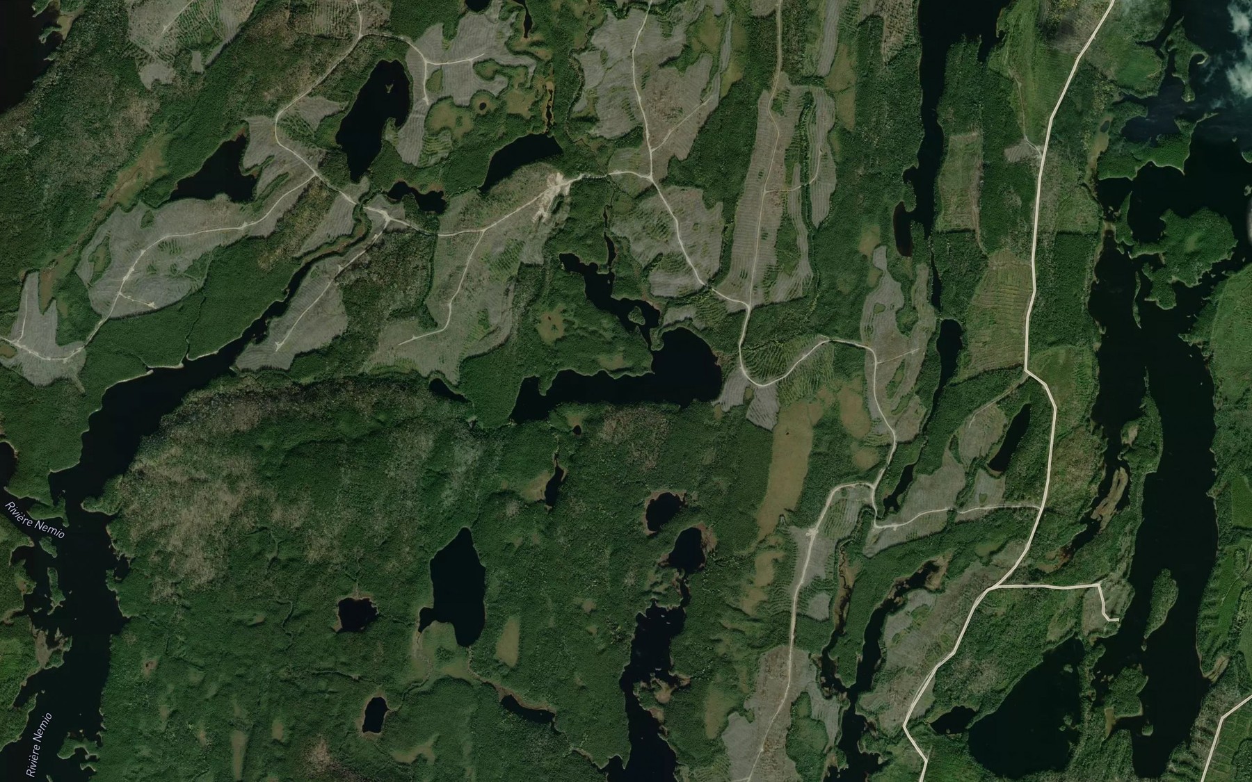 Satellite map of the Lac Wacaw Minikanan