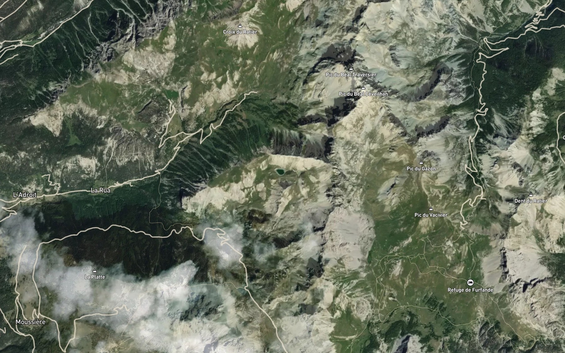 Satellite map of the Lacs du Lauzet