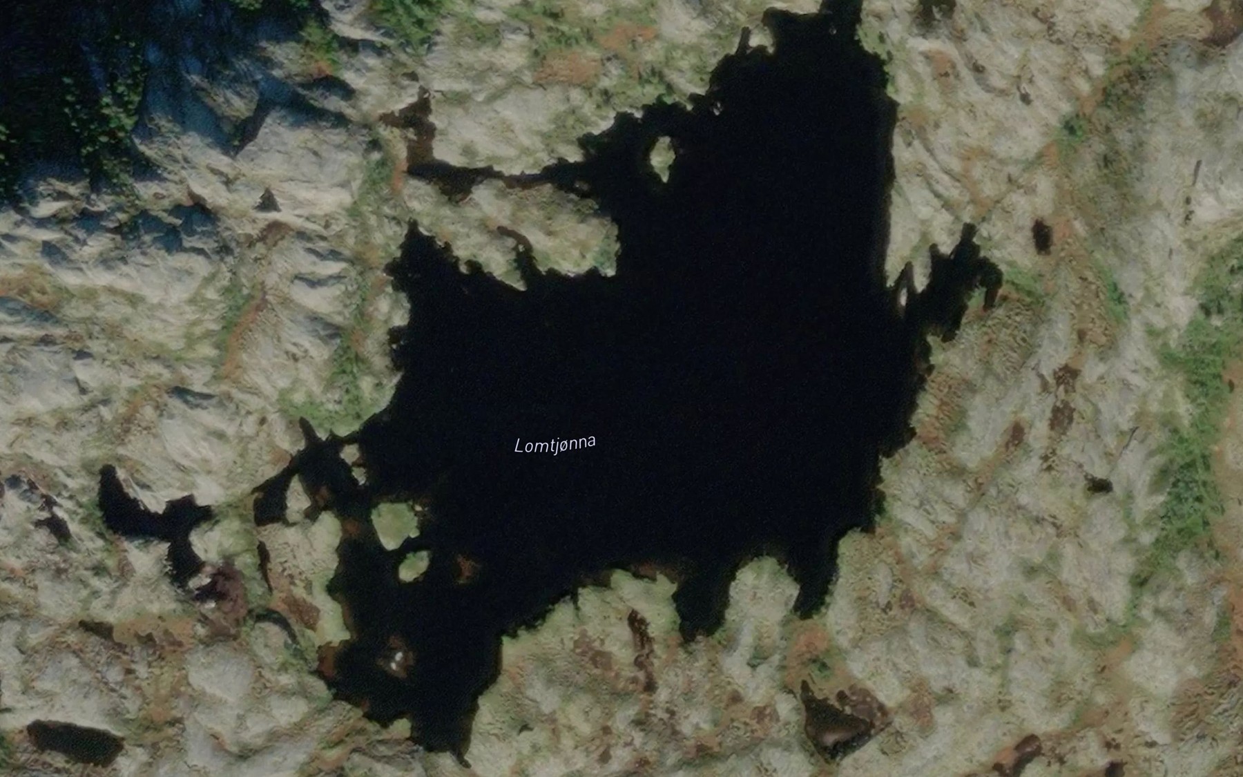 Satellite map of the Lomtjonna