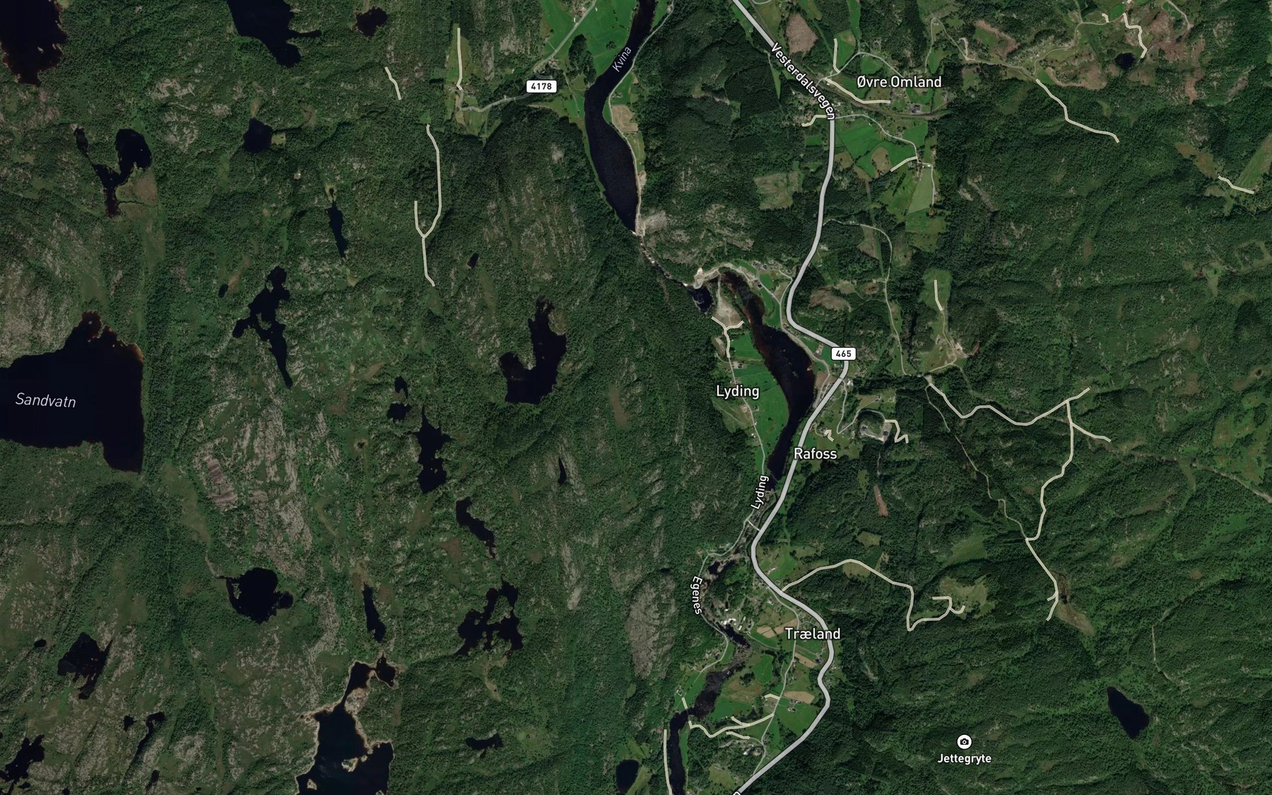 Satellite map of the Migeren