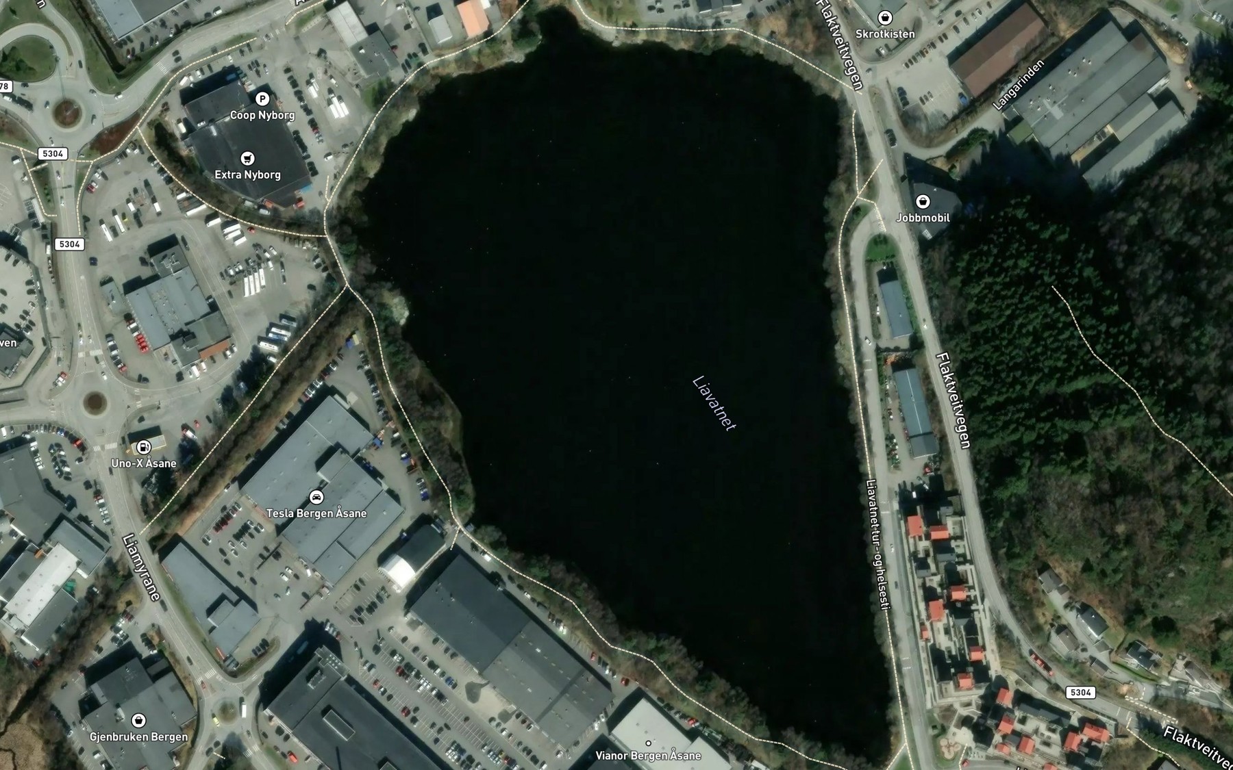 Satellite map of the Liavatnet