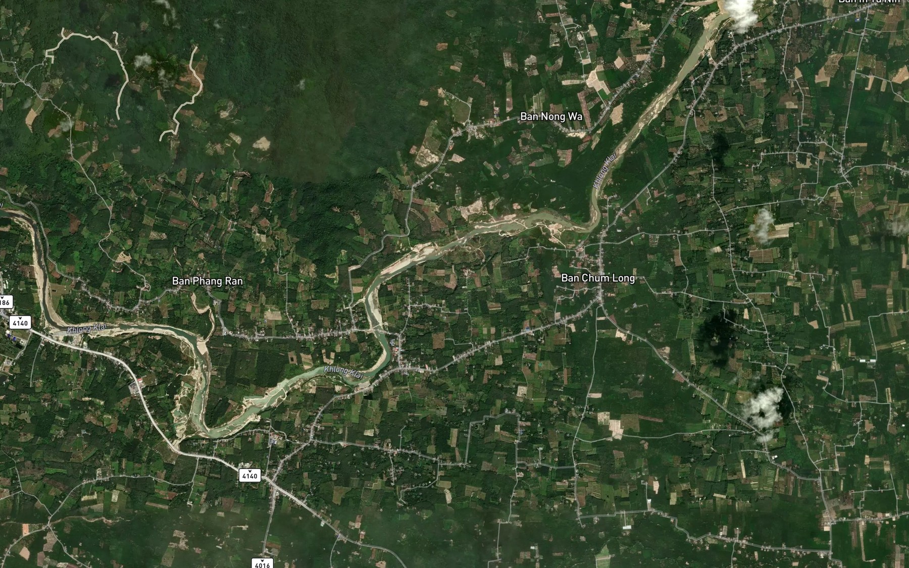Satellite map of the Nong Thon Maheyong