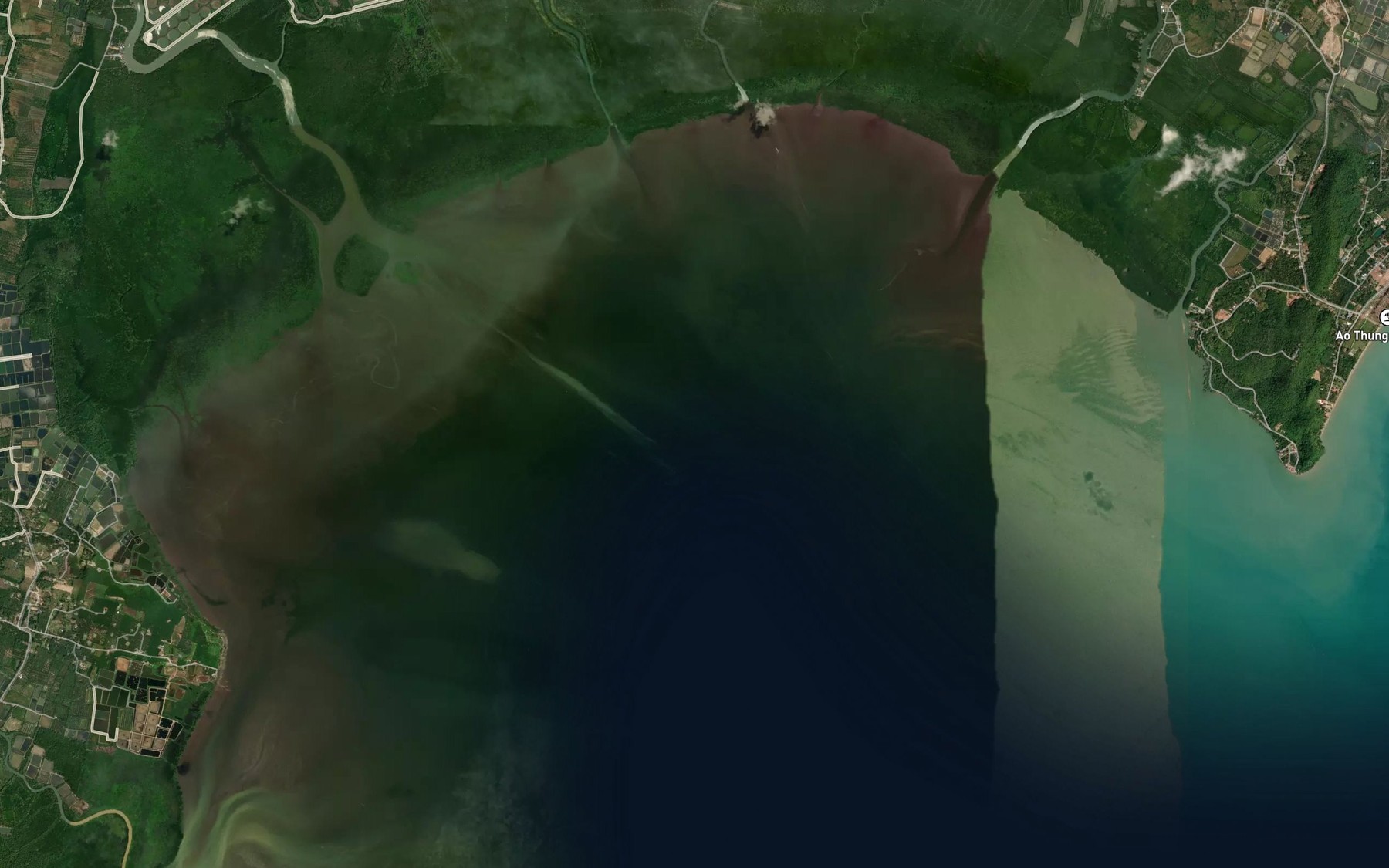 Satellite map of the Ao Chumphon