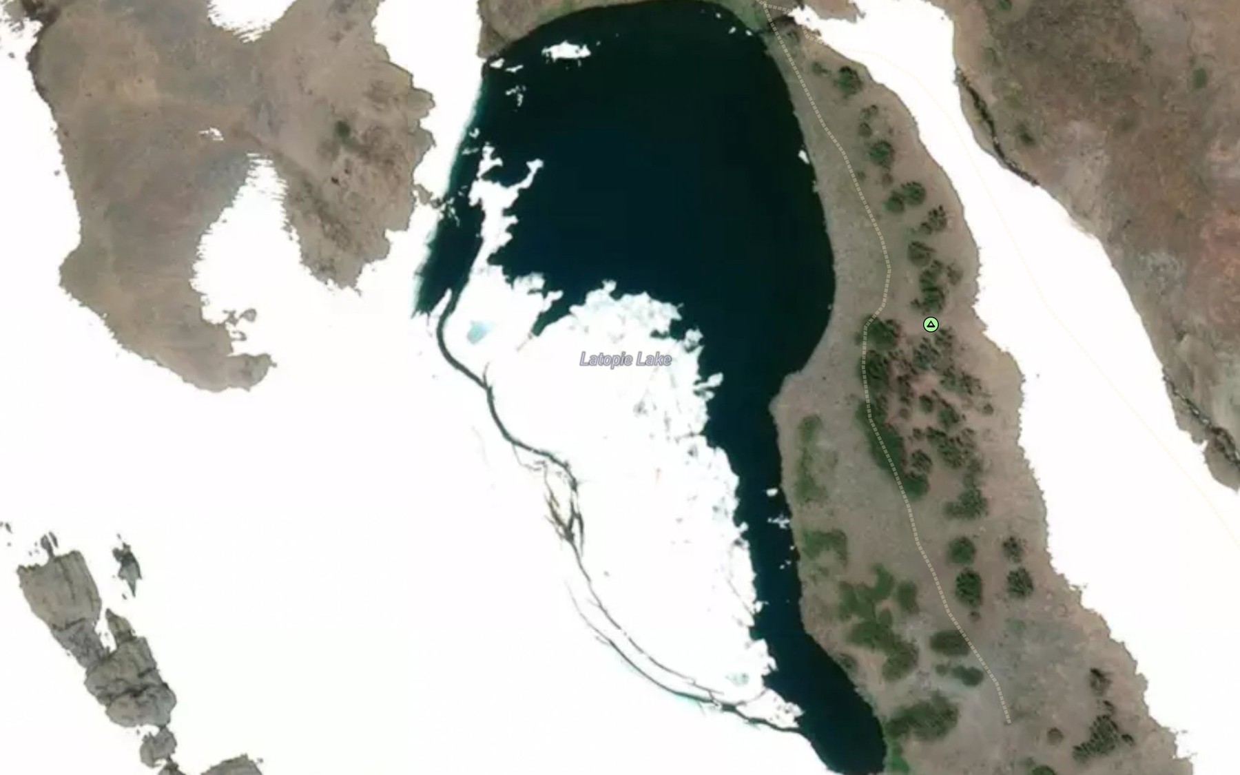Satellite map of the Latopie Lake
