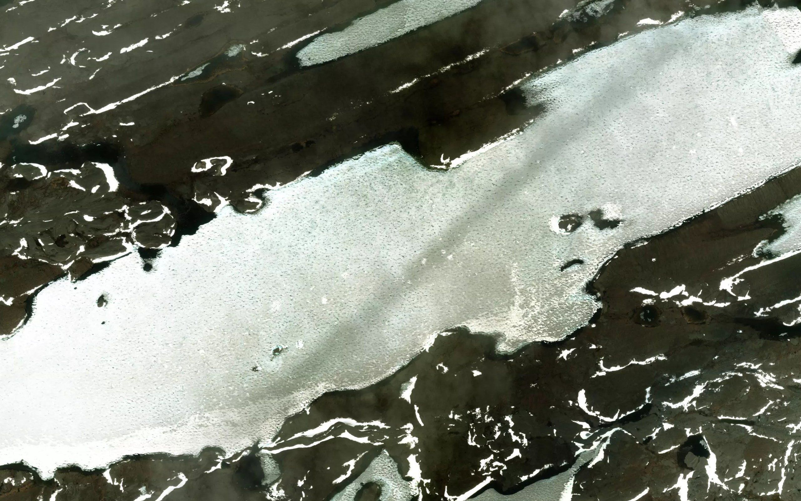 Lac Tasiviup Siqinirsinga