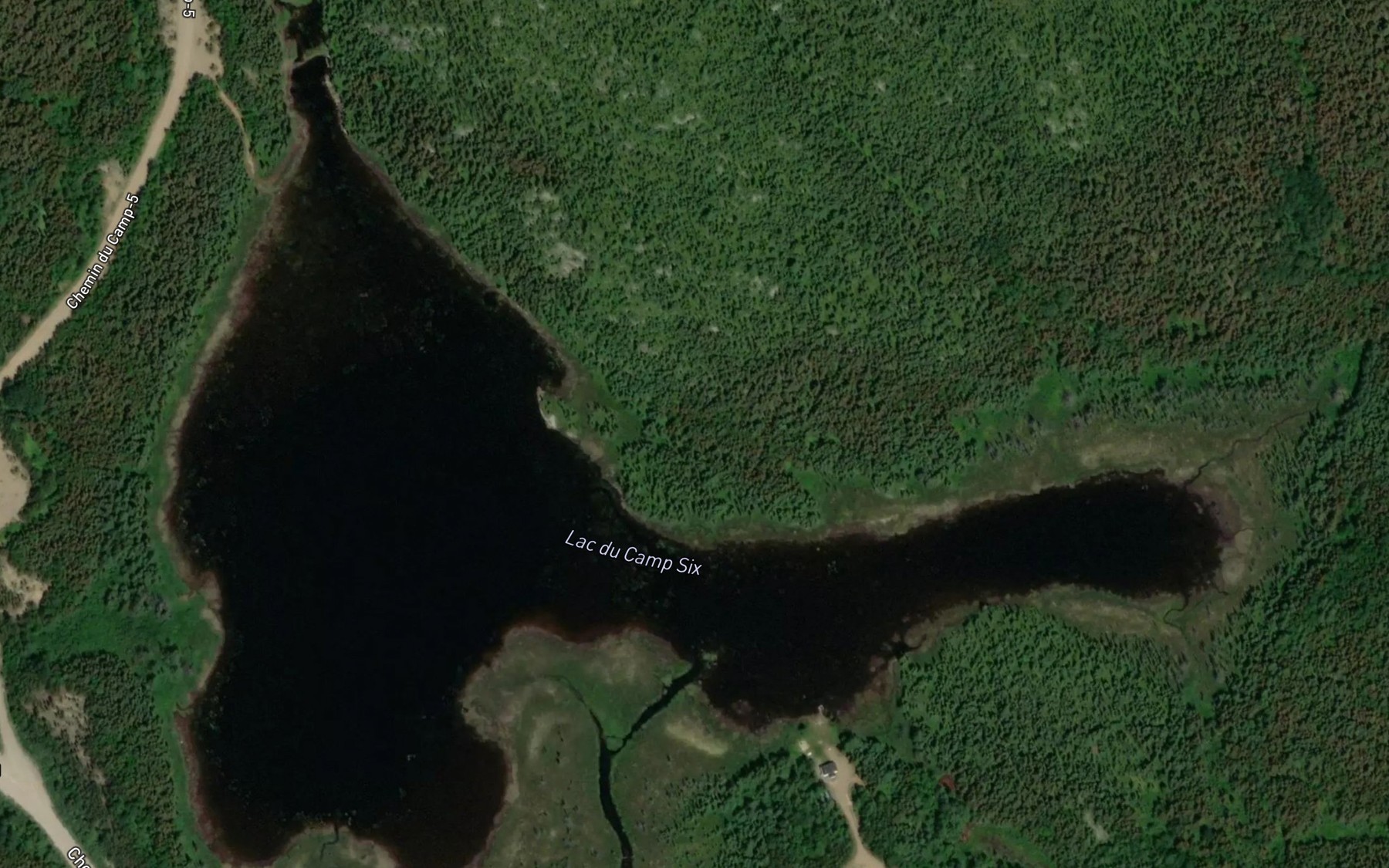 Satellite map of the Lac du Camp Six