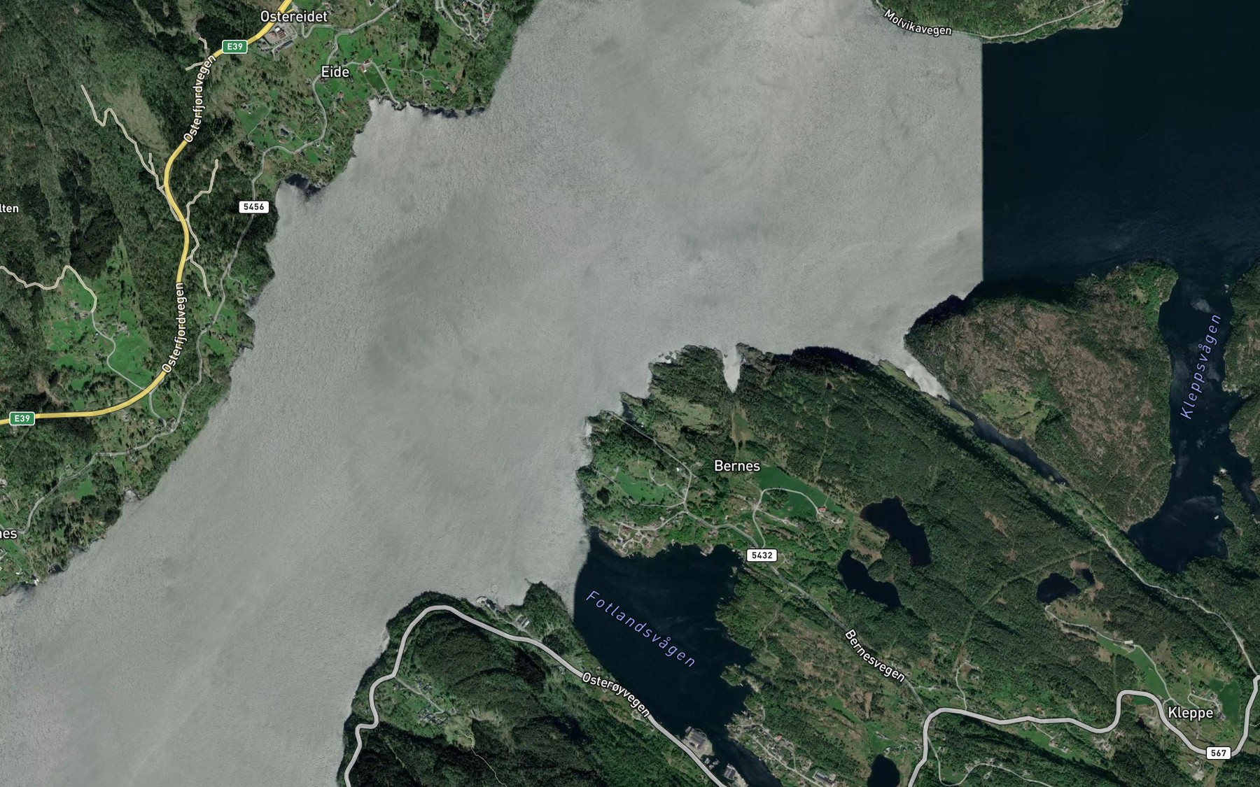 Satellite map of the Apavika