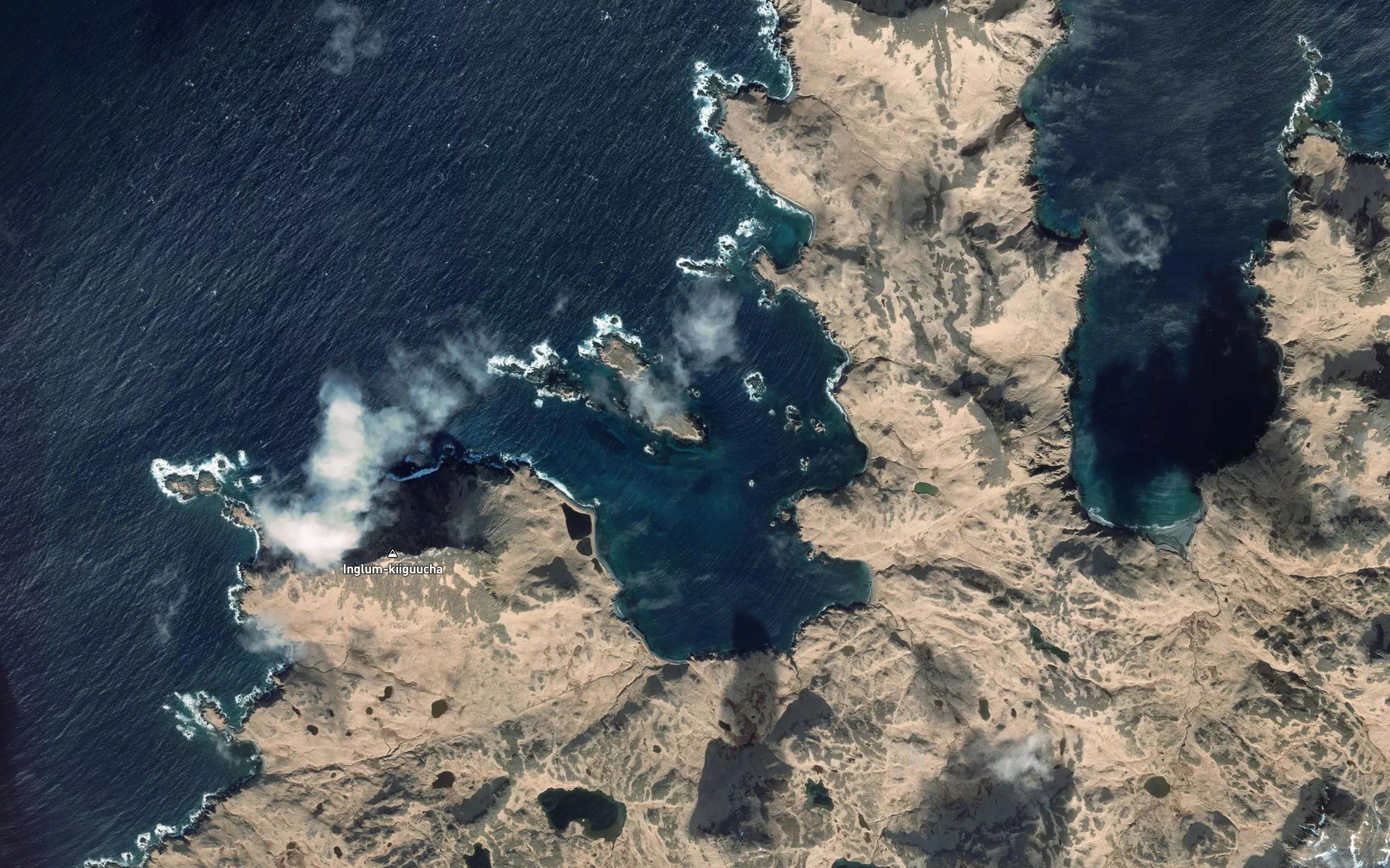 Kovurof Bay