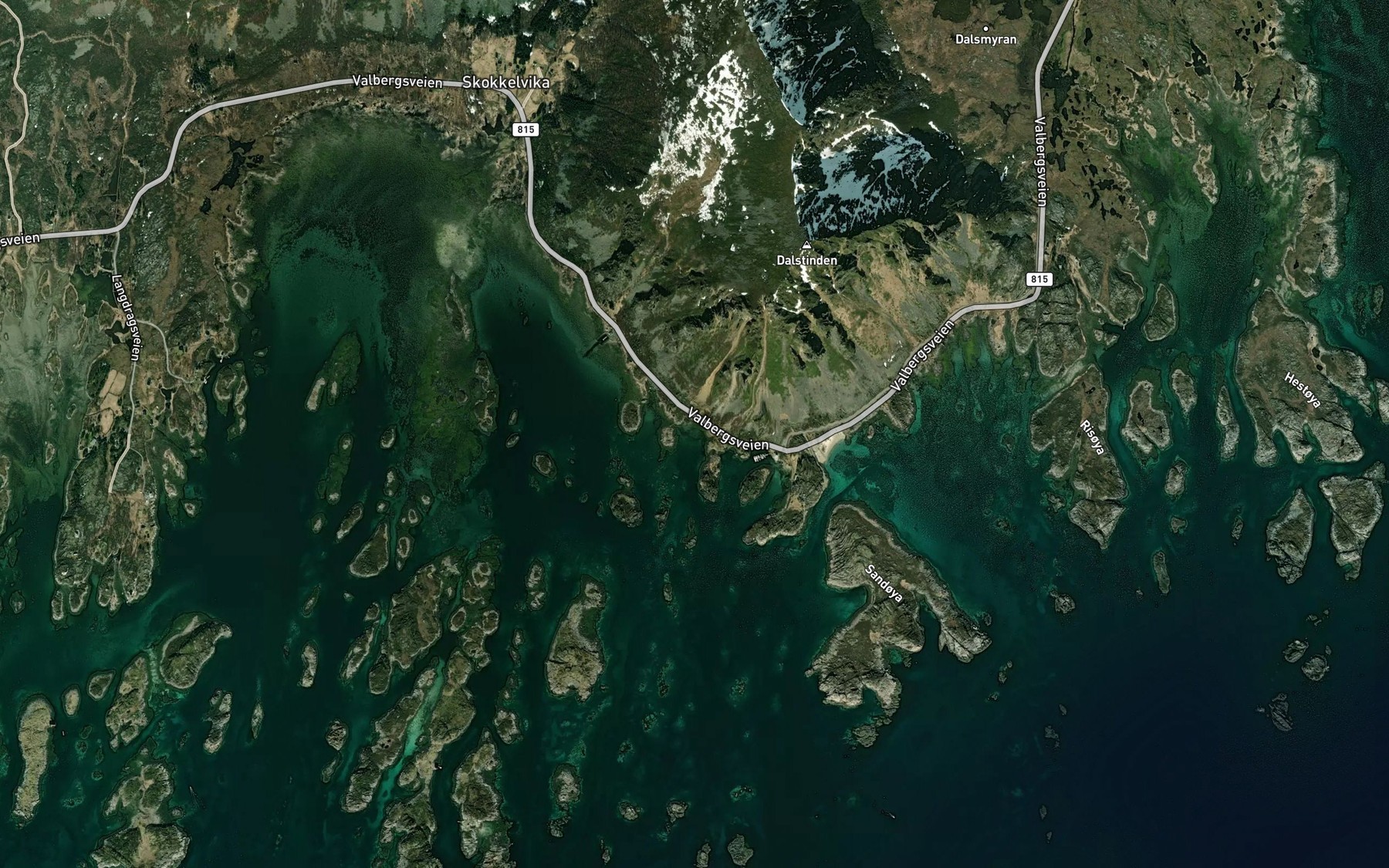 Satellite map of the Skjellhammarvika