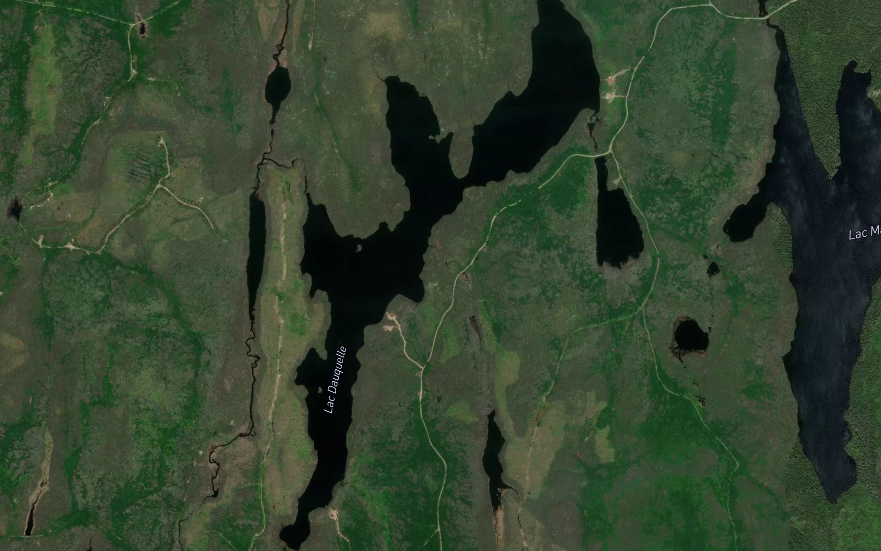 Satellite map of the Lac Dauquelle
