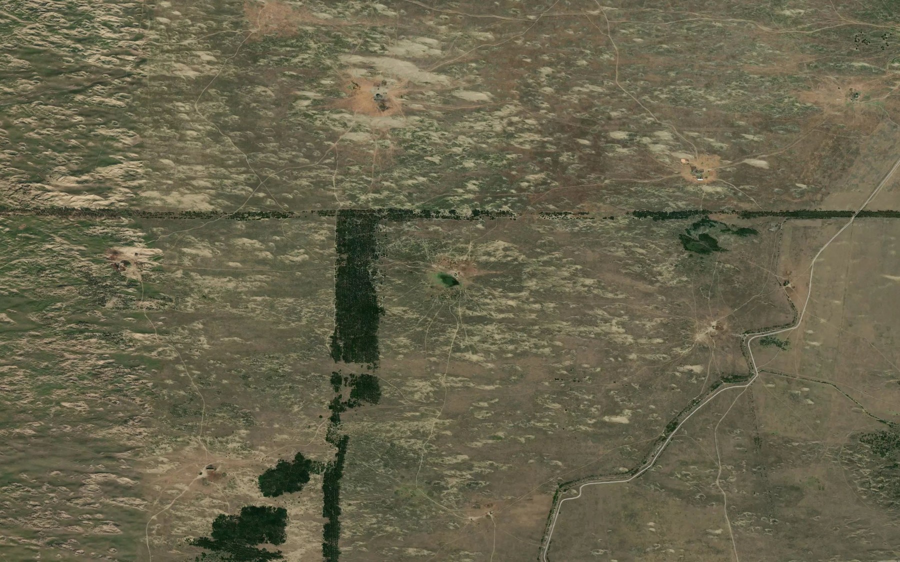 Satellite map of the Ozero Chechenskoye