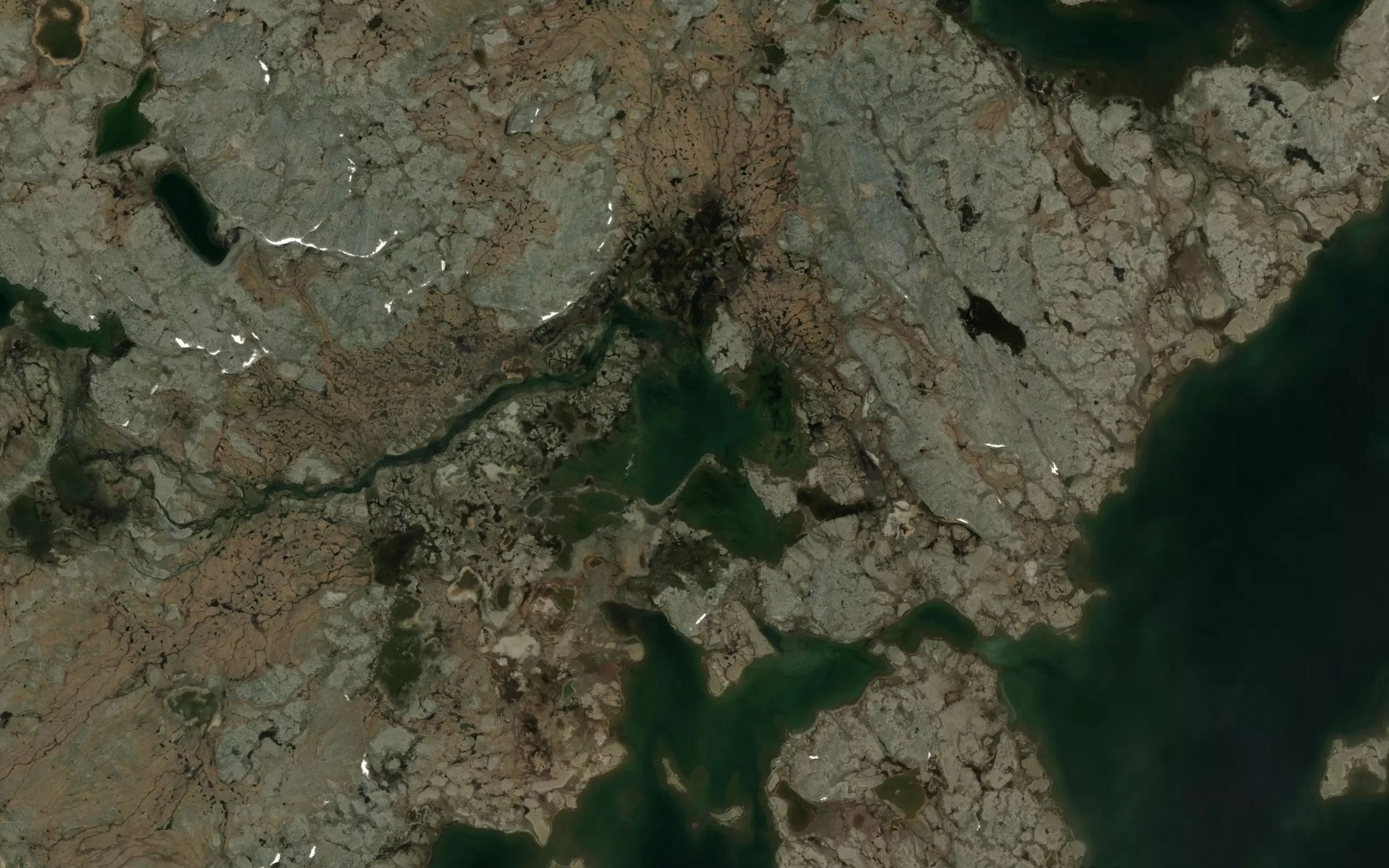 Satellite map of the Lac Qikirtatuuq