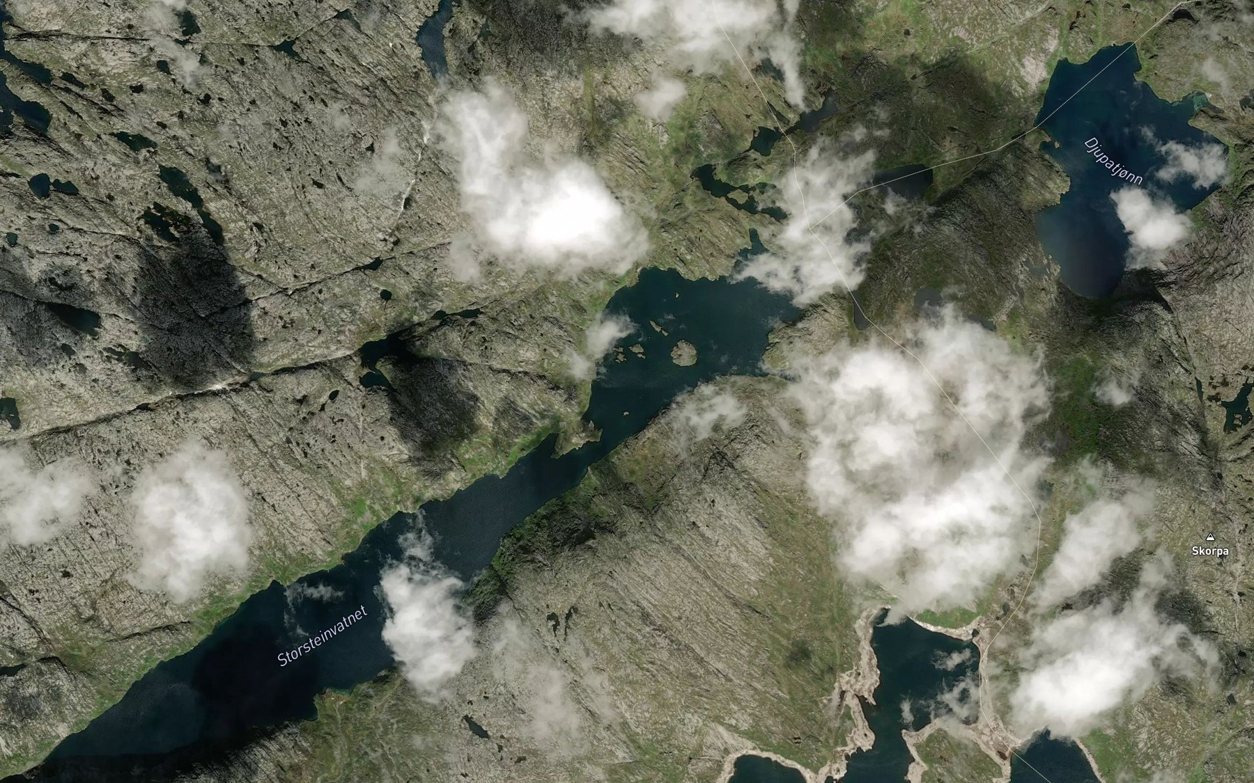 Satellite map of the Storsteinvatnet