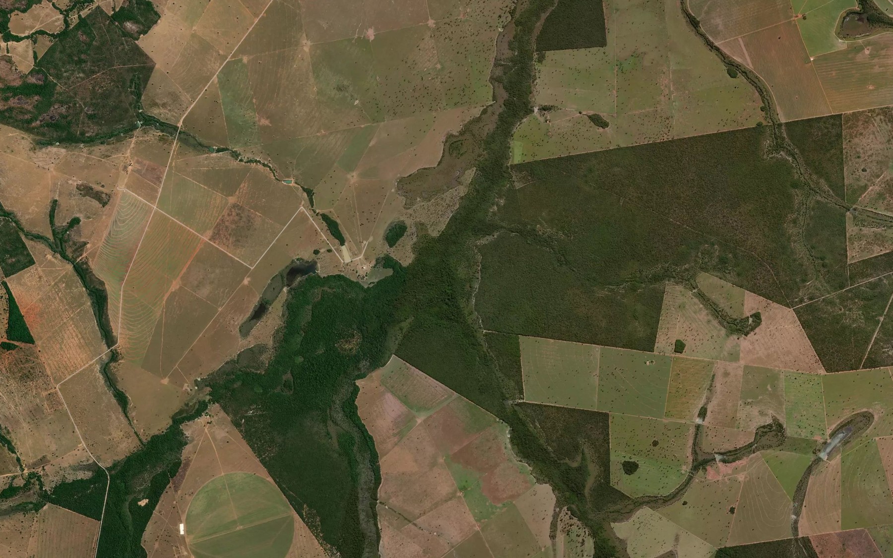 Satellite map of the Corrego do Facao