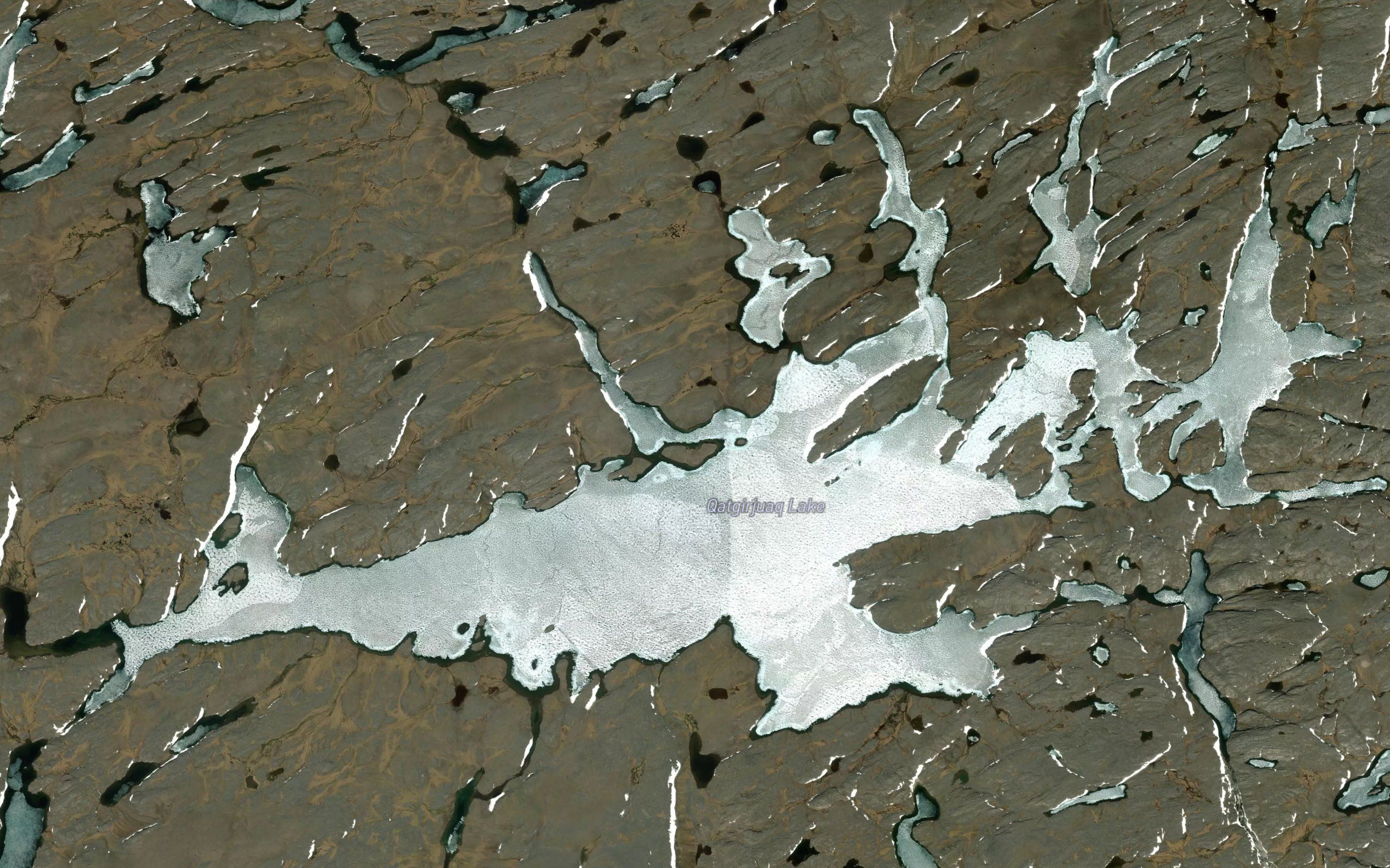 Qatgirjuaq Lake