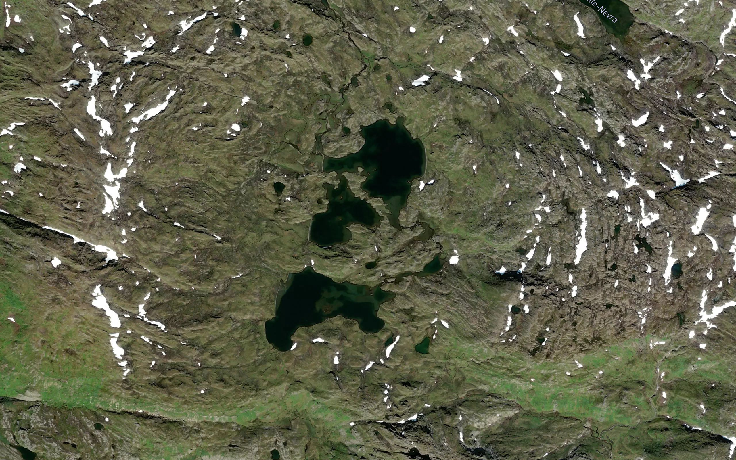 Nedre Neverfjellvatnet