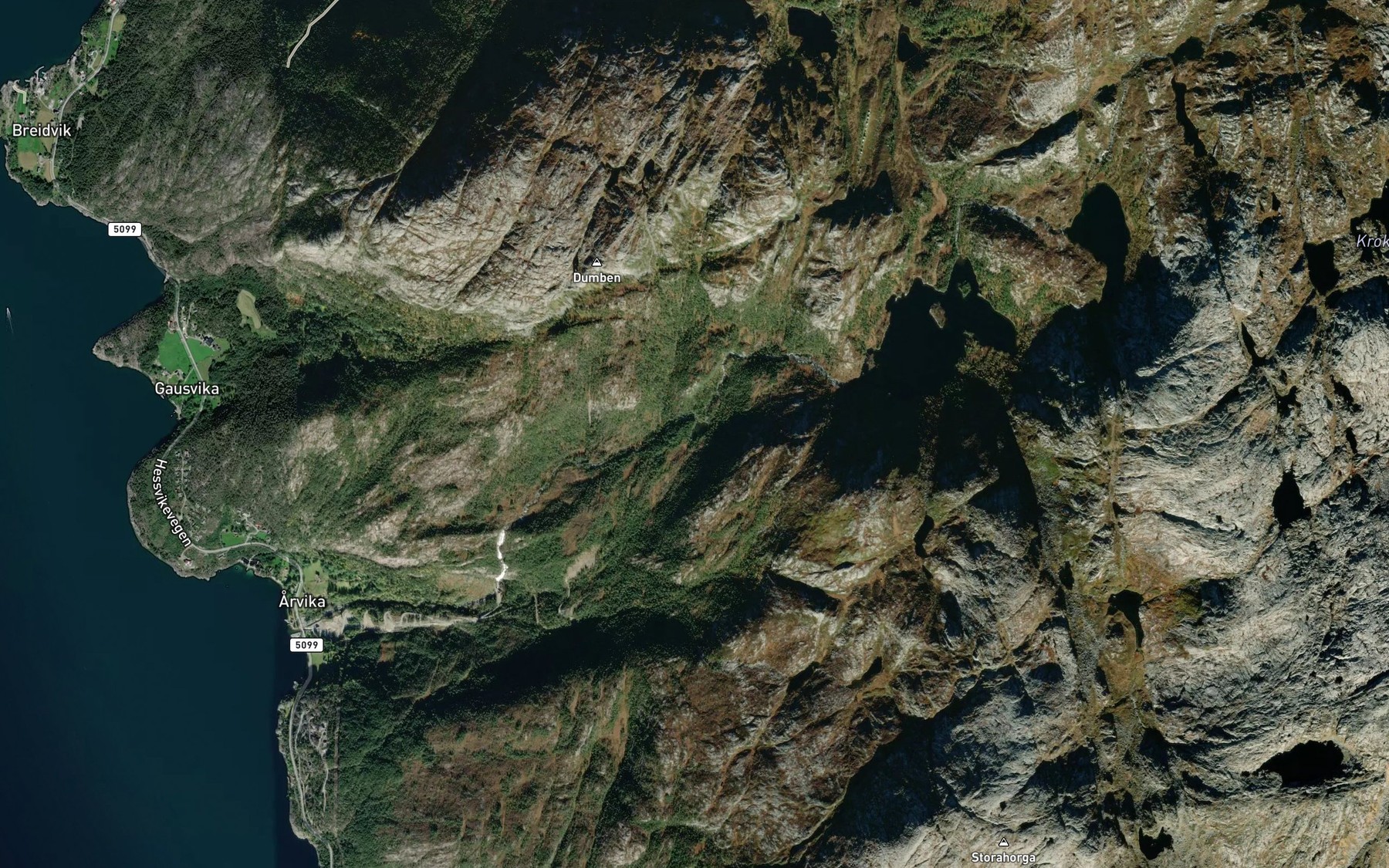 Satellite map of the Skitnatjorna