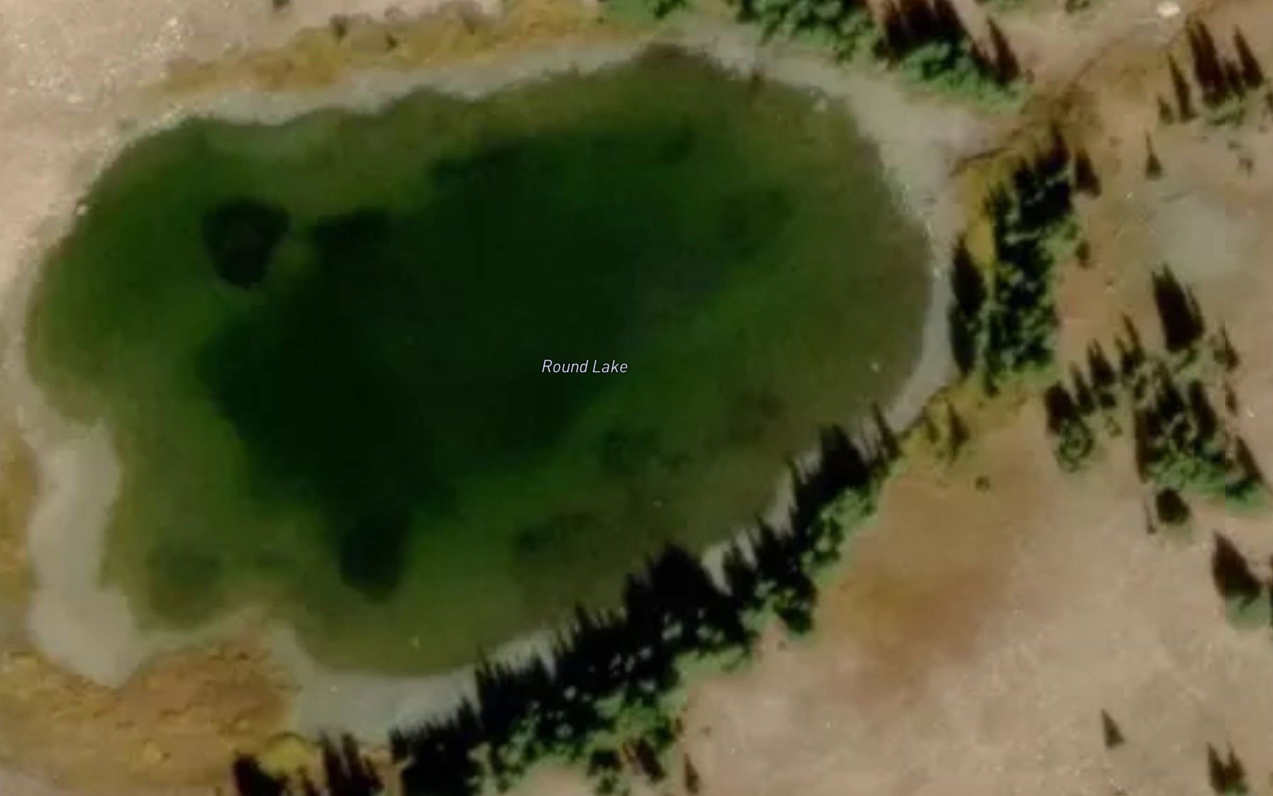 Round Lake