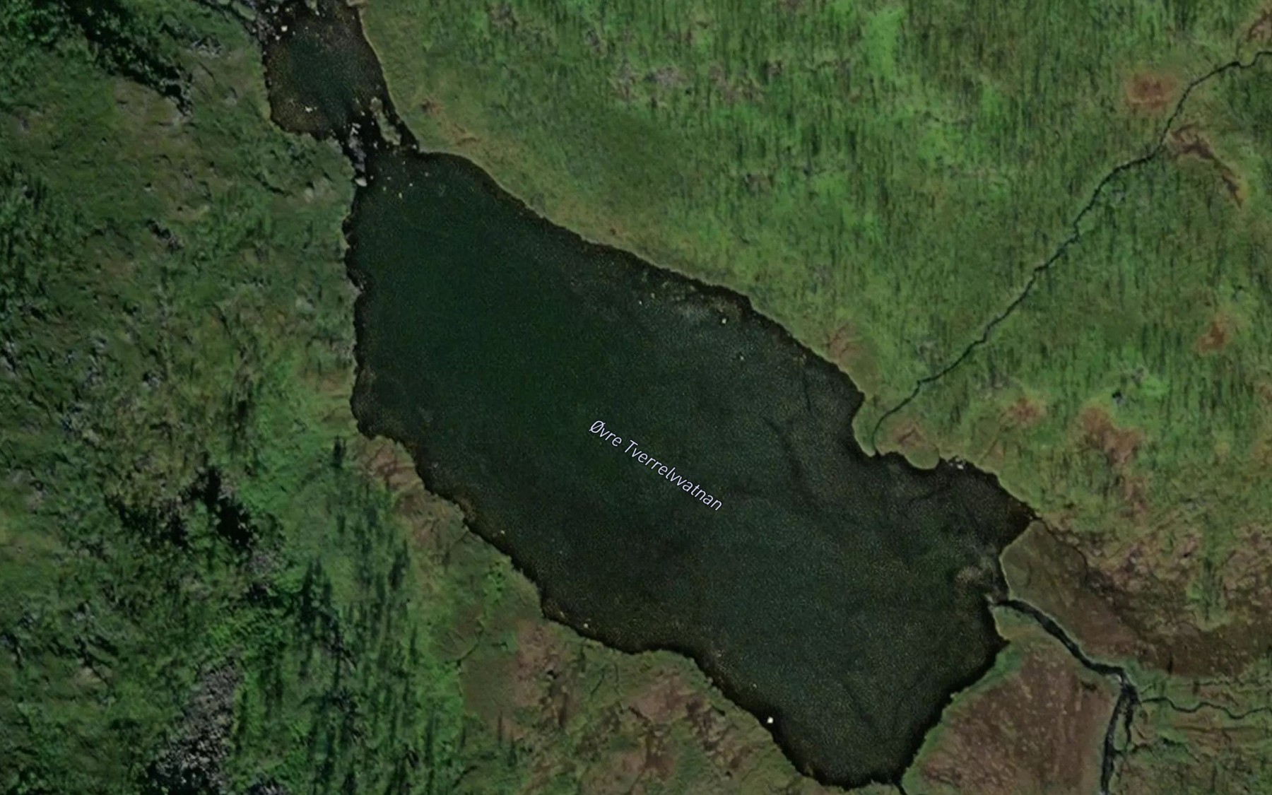 Satellite map of the Tverrelvvatnan,ovre