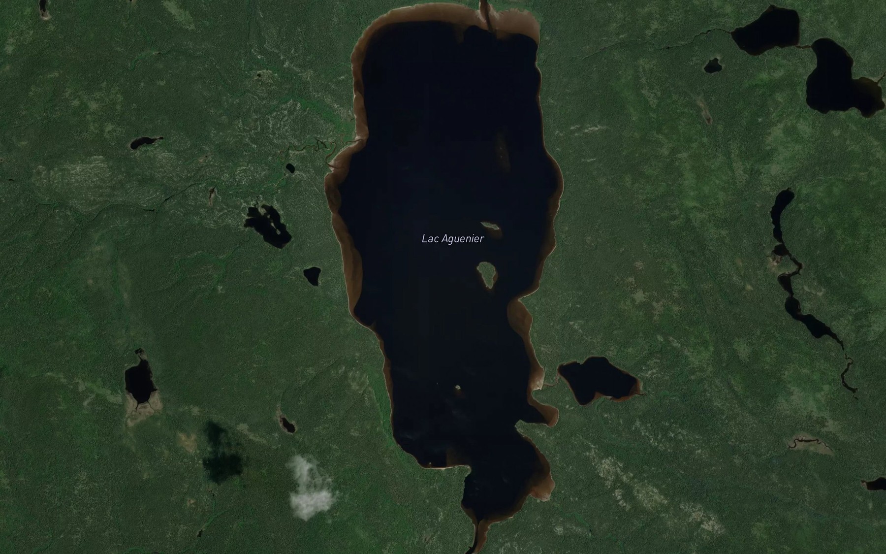 Satellite map of the Lac Aguenier