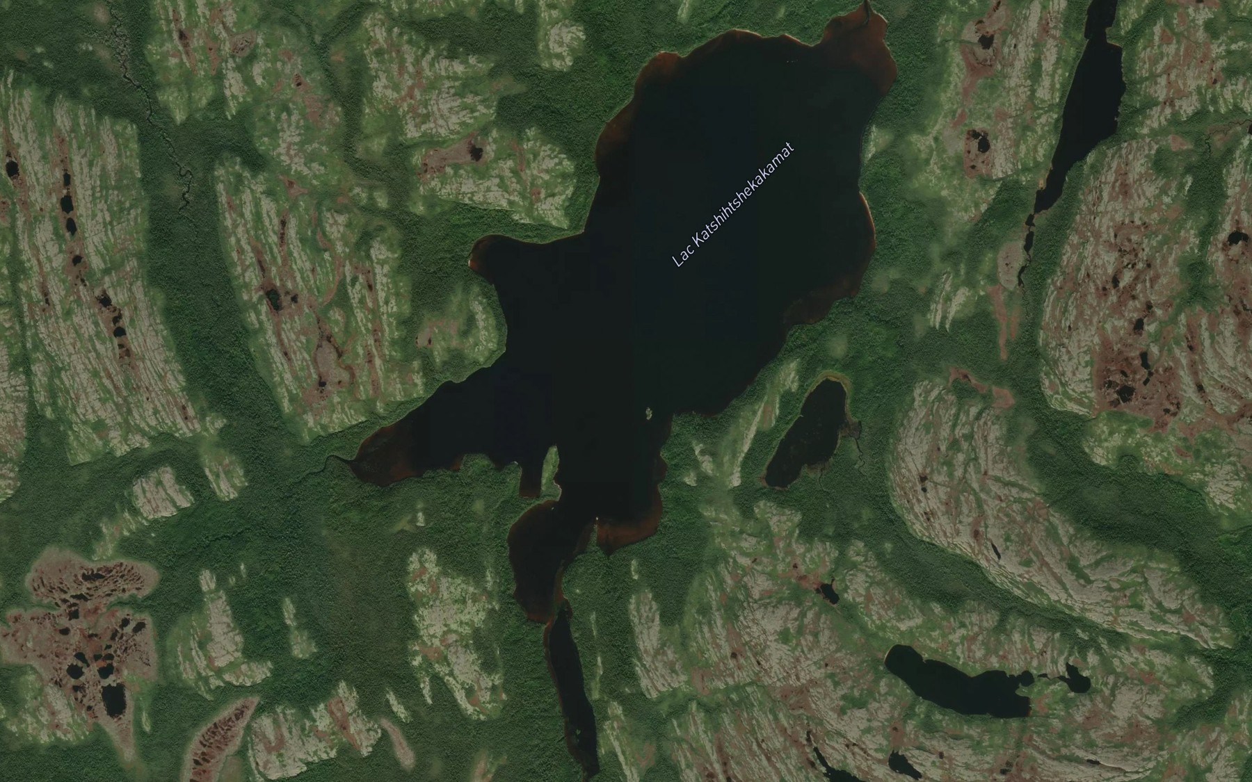 Satellite map of the Lac Katshihtshekakamat