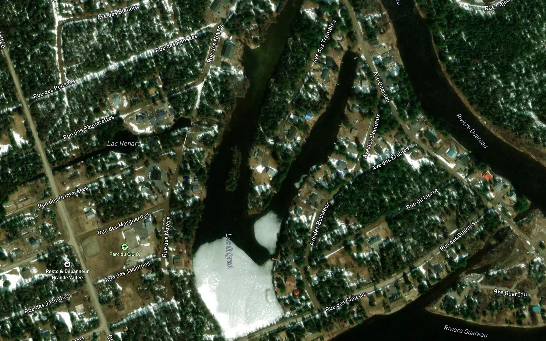 Satellite map of the Lac a l'Orignal