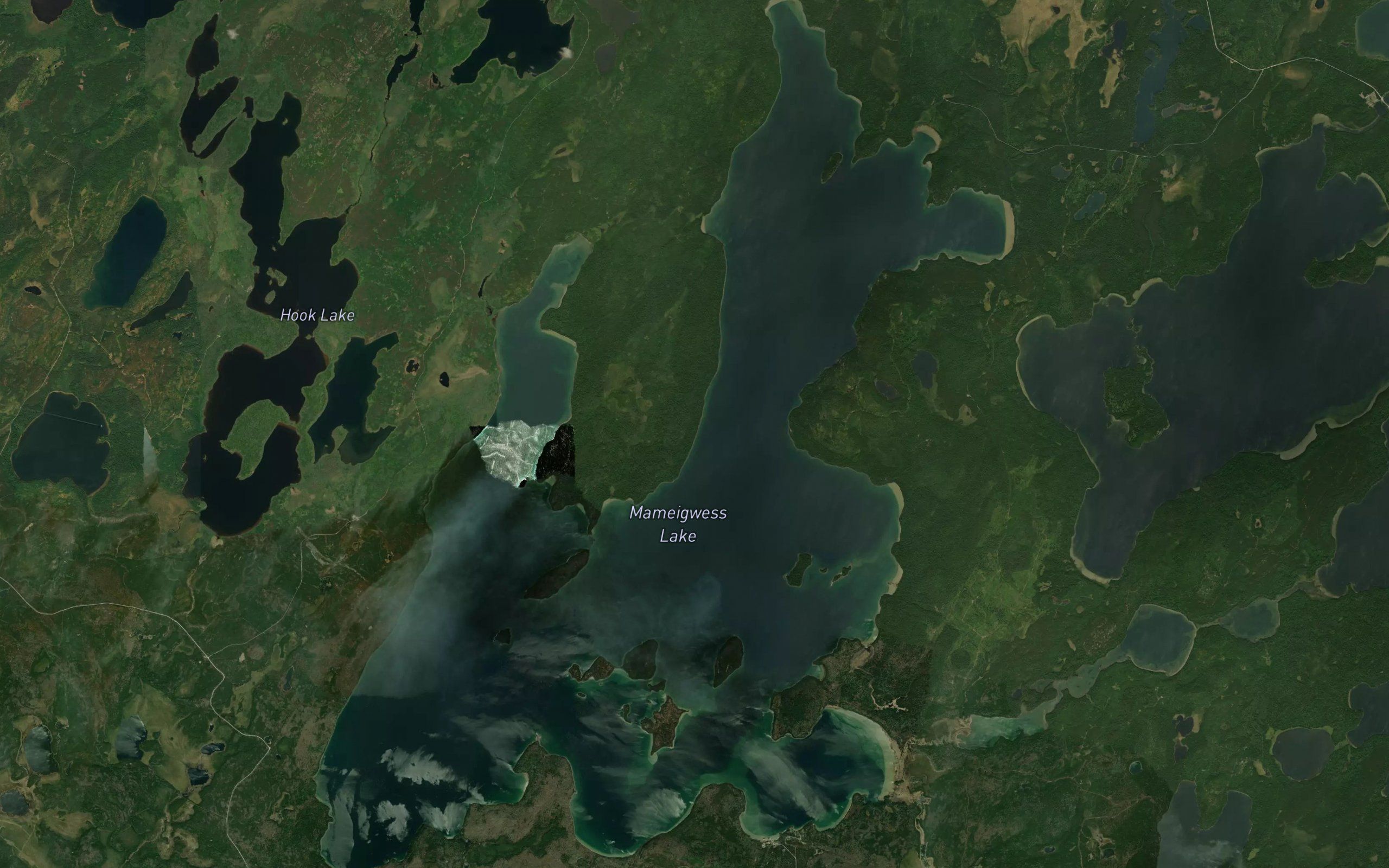 Mameigwess Lake
