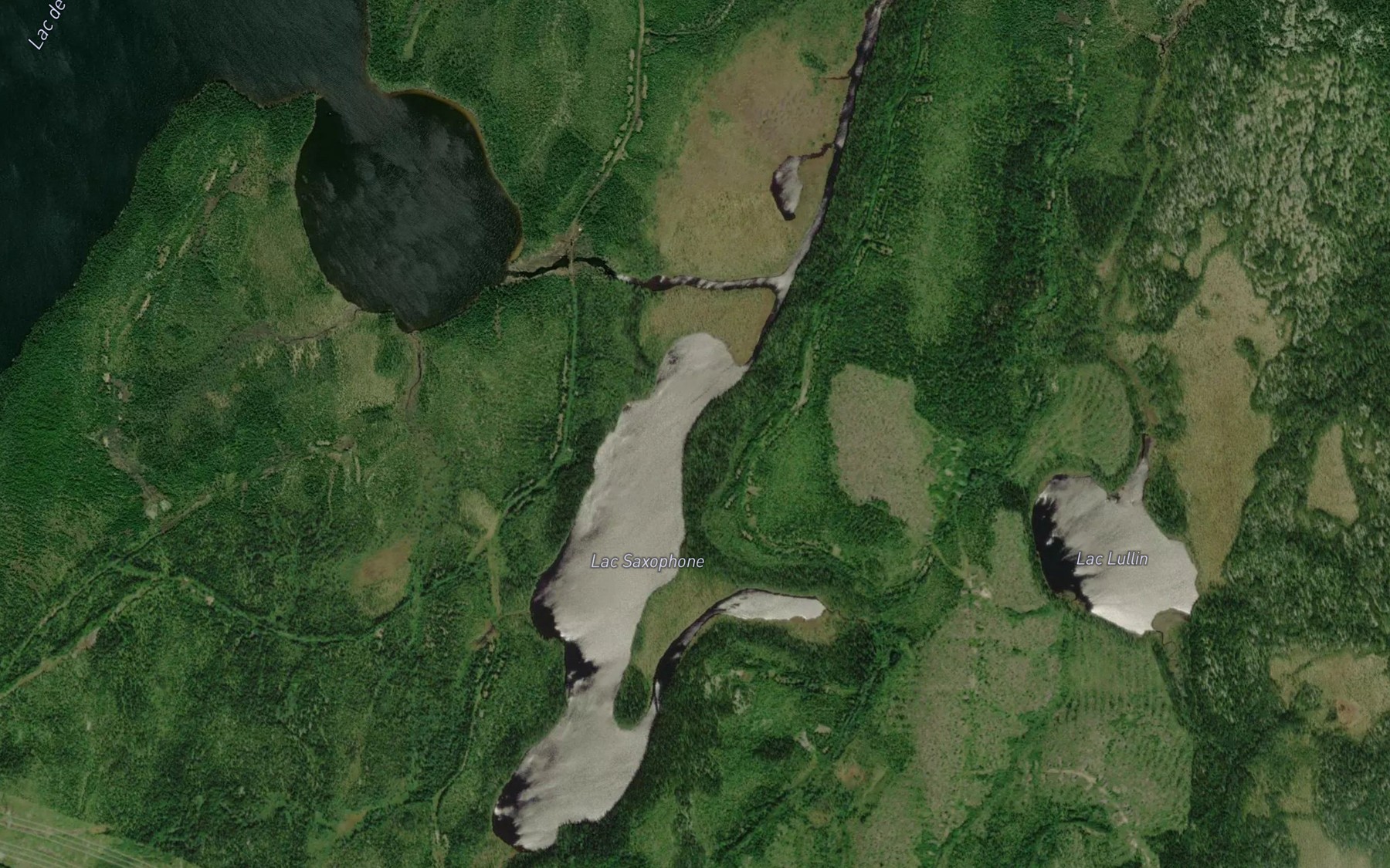 Satellite map of the Lac Saxophone