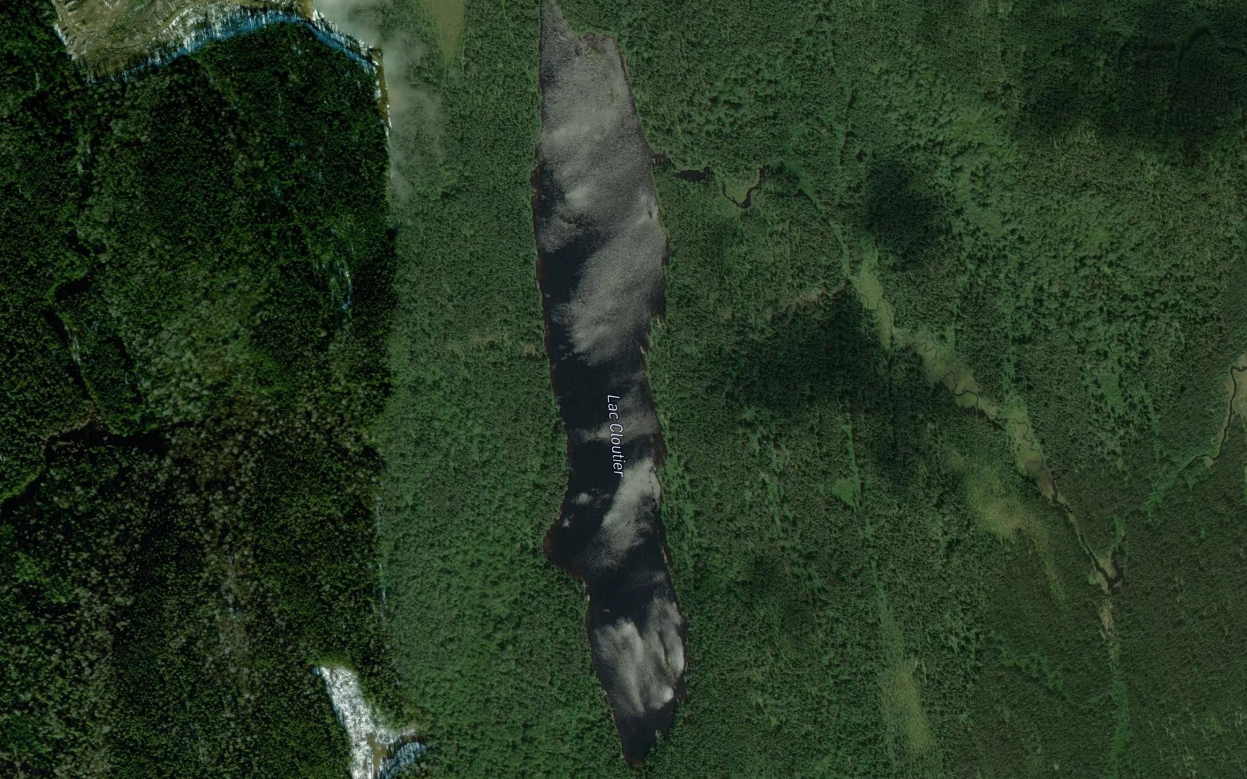 Satellite map of the Lac Cloutier