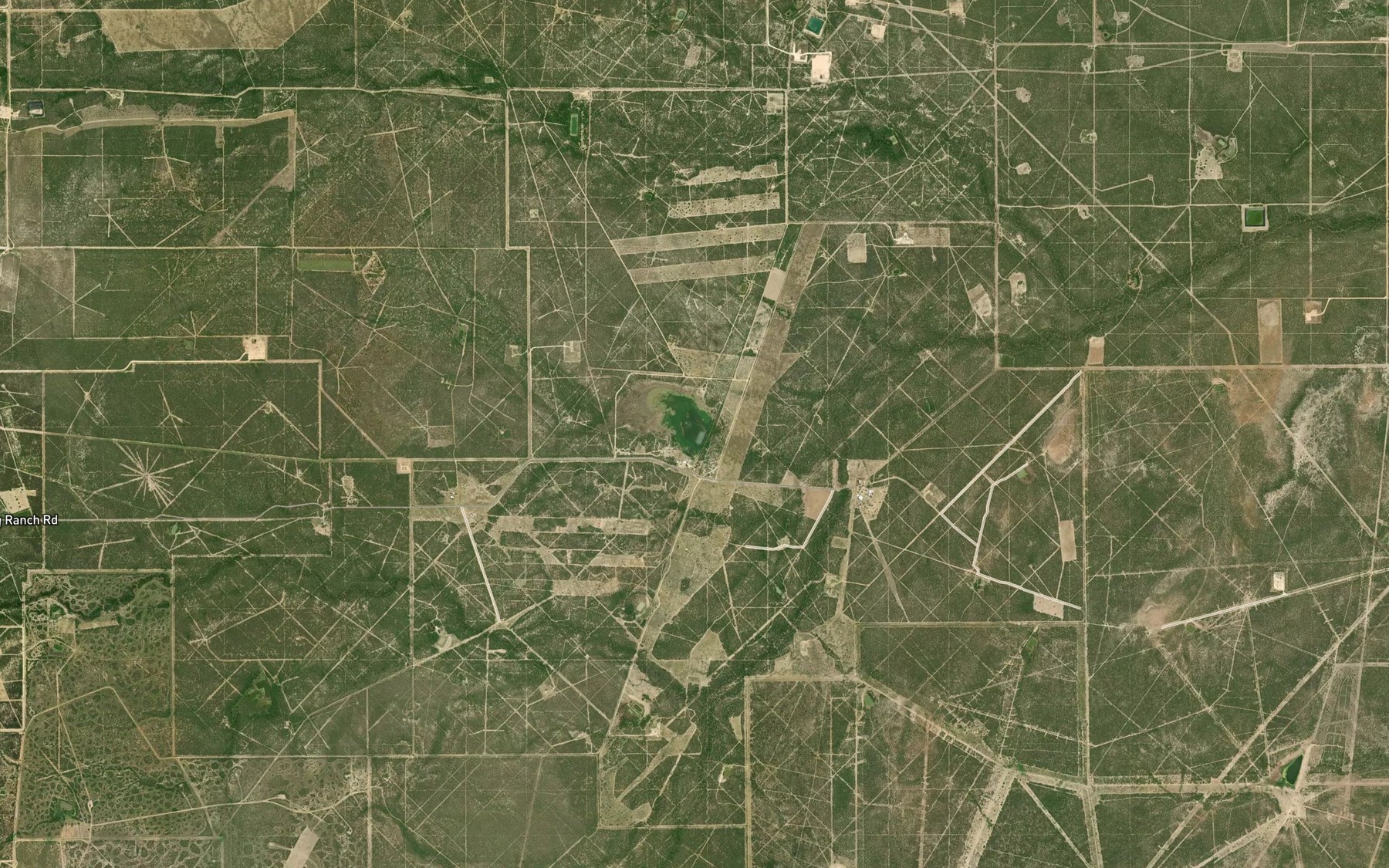 Satellite map of the Snowden Lake
