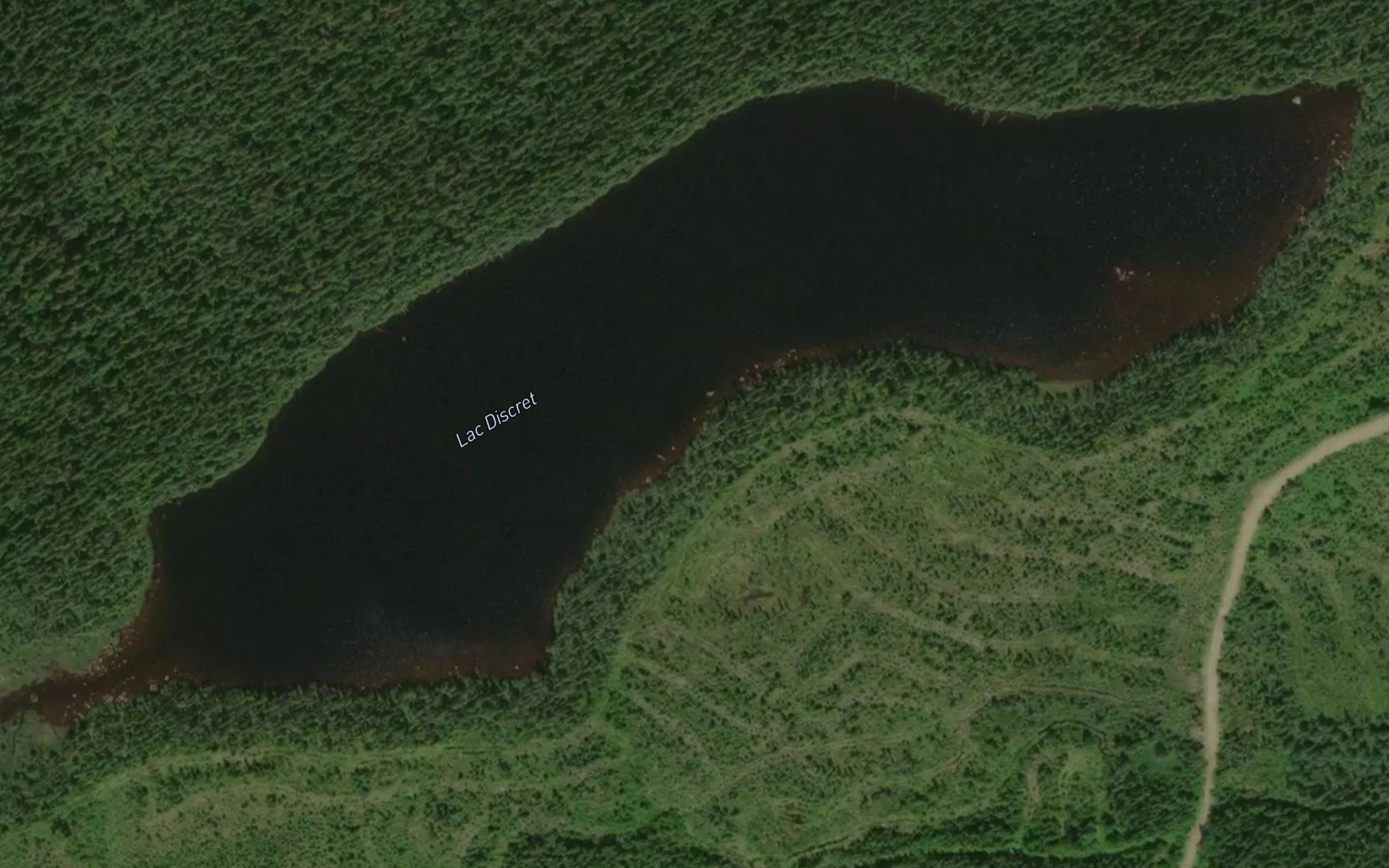 Lac Discret