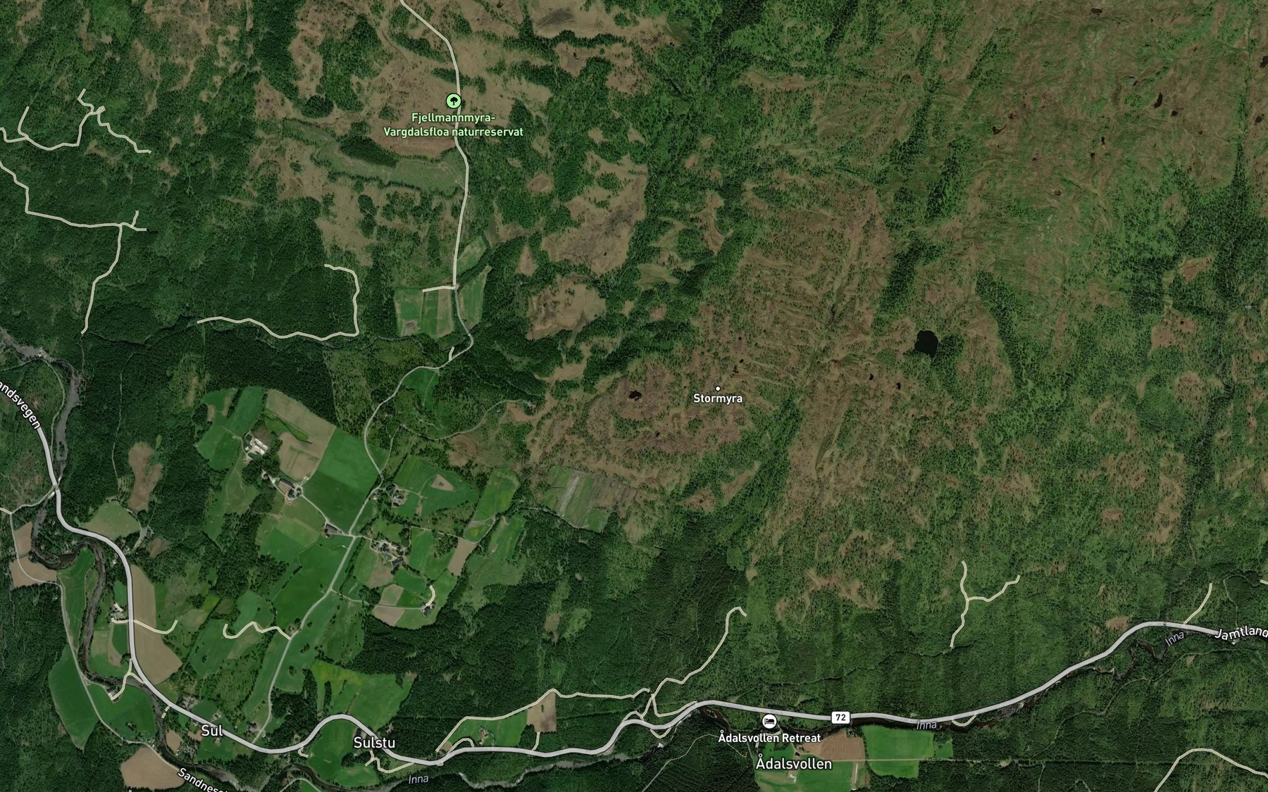Satellite map of the Lomtjonna