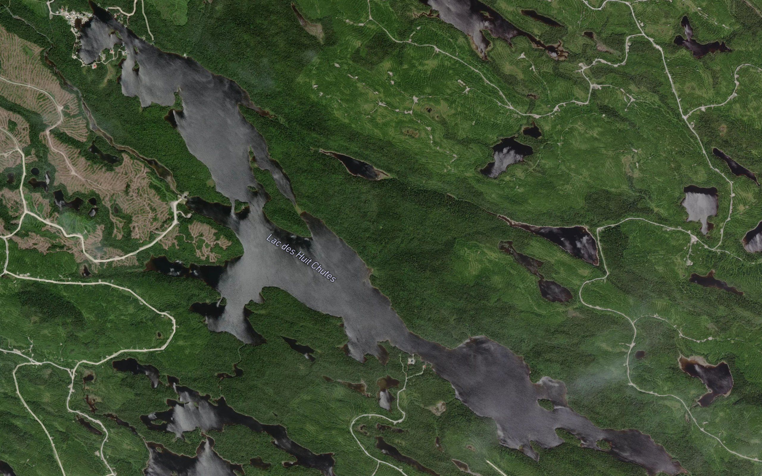 Lac des Huit Chutes