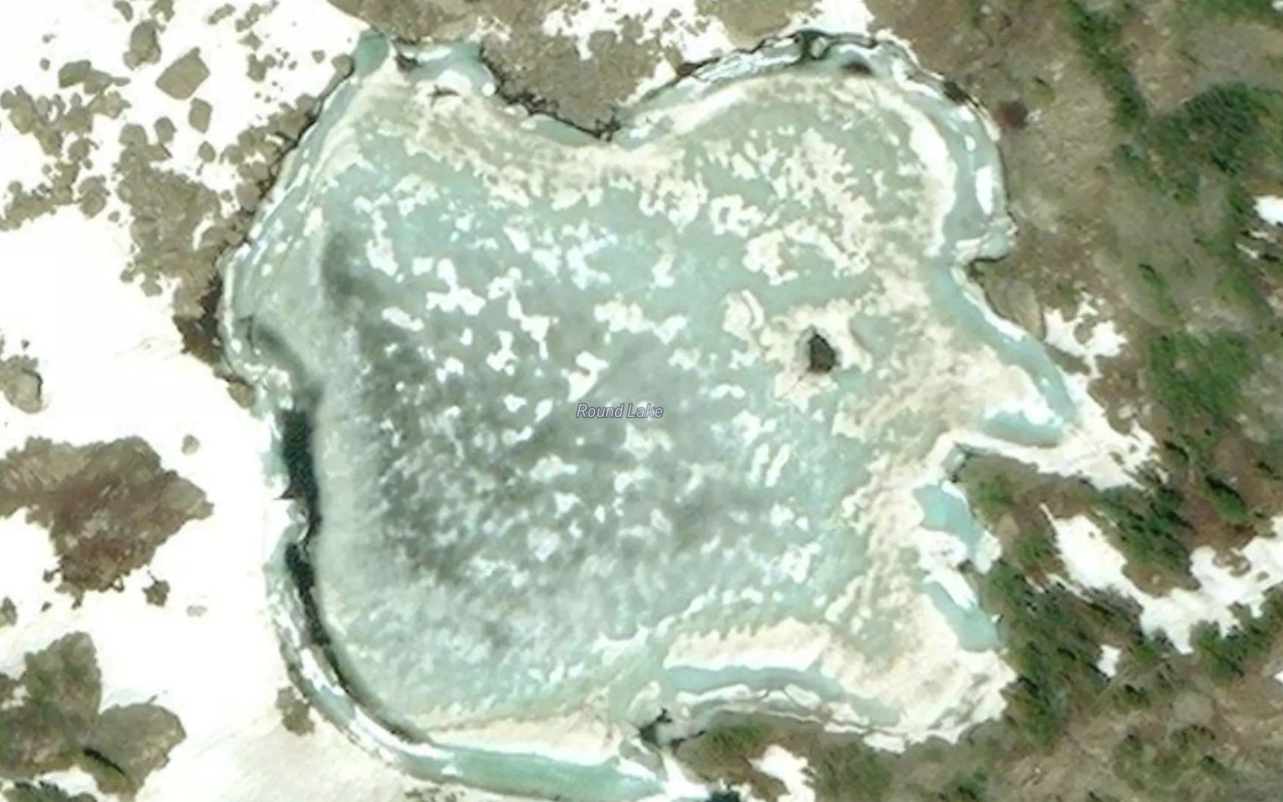 Round Lake