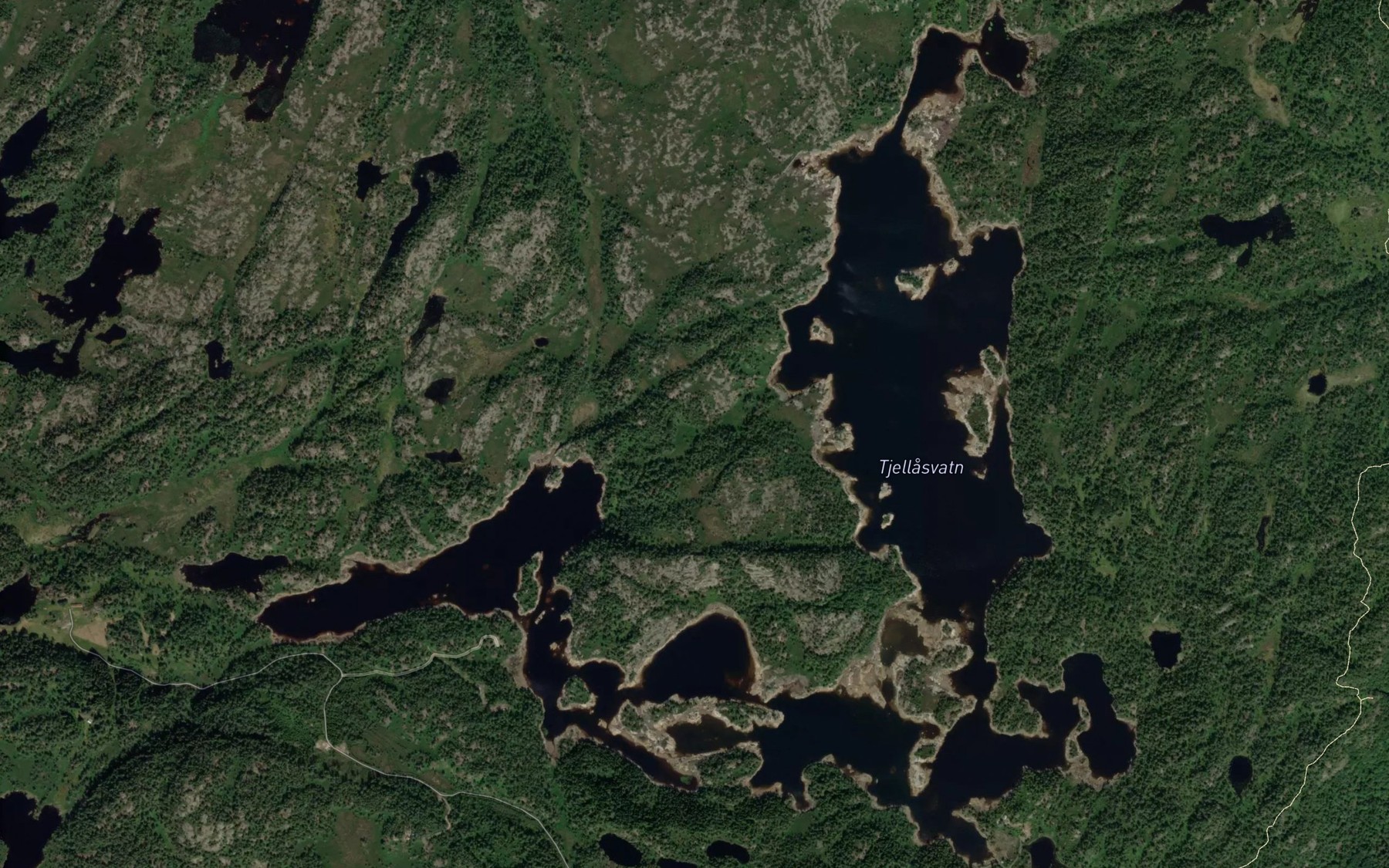 Satellite map of the Kjeldasvatnet