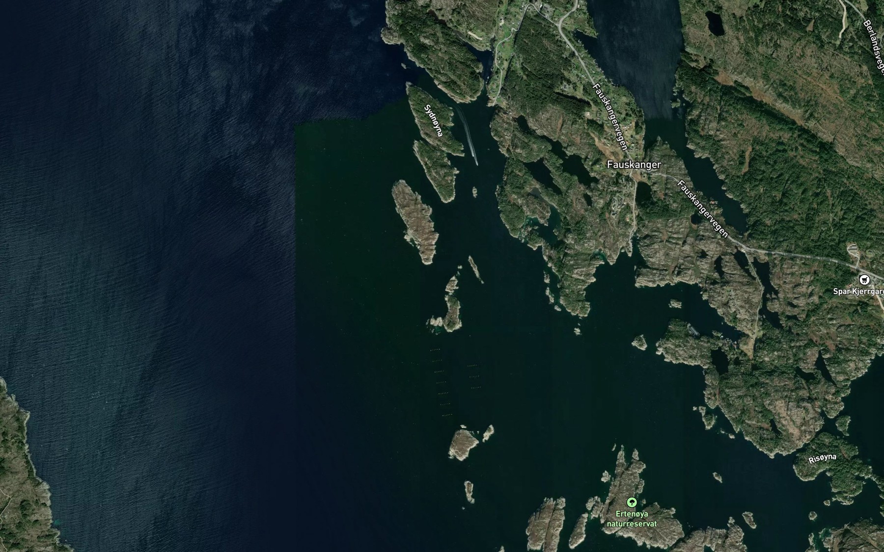 Satellite map of the Storoyalen