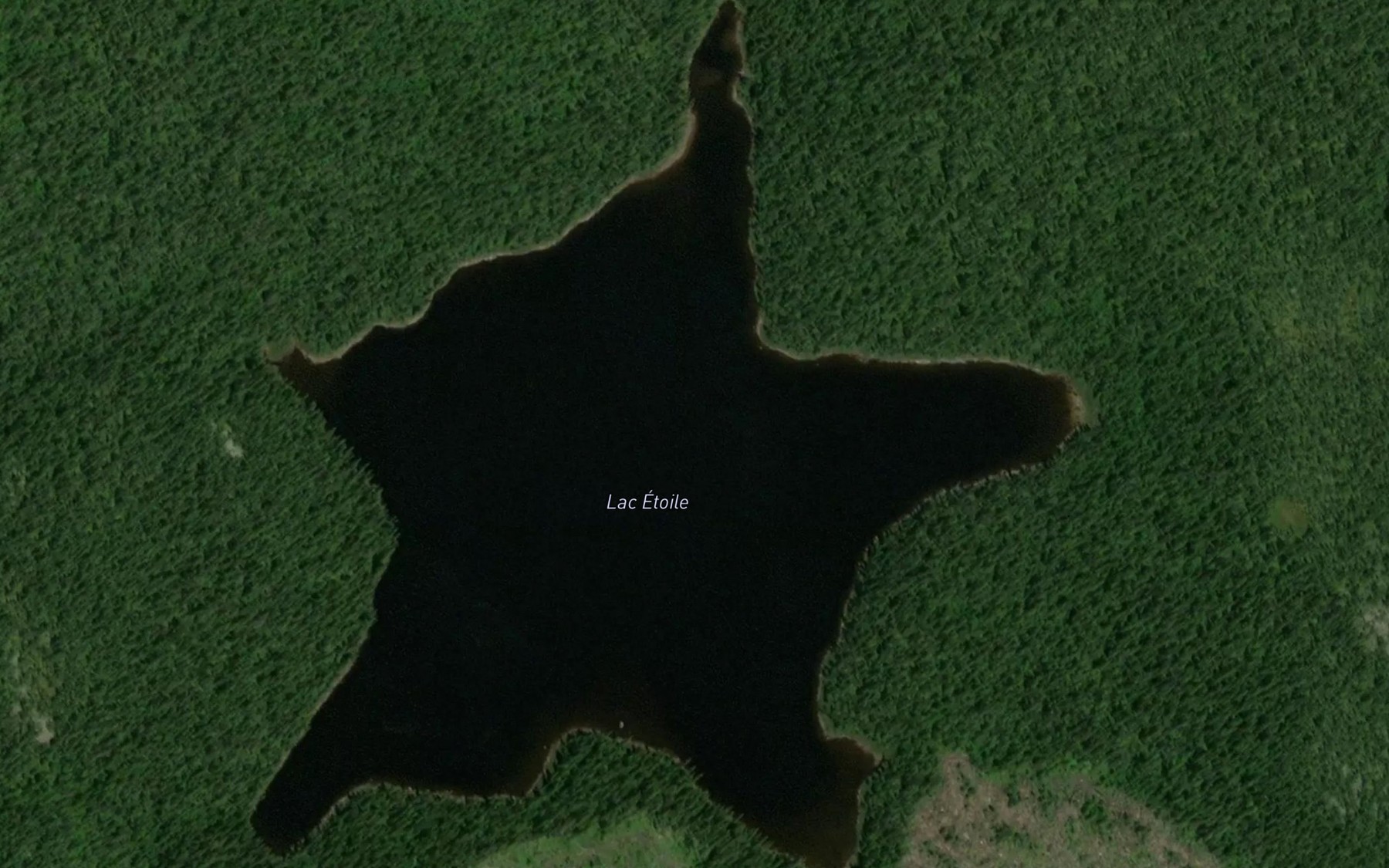 Satellite map of the Lac Etoile