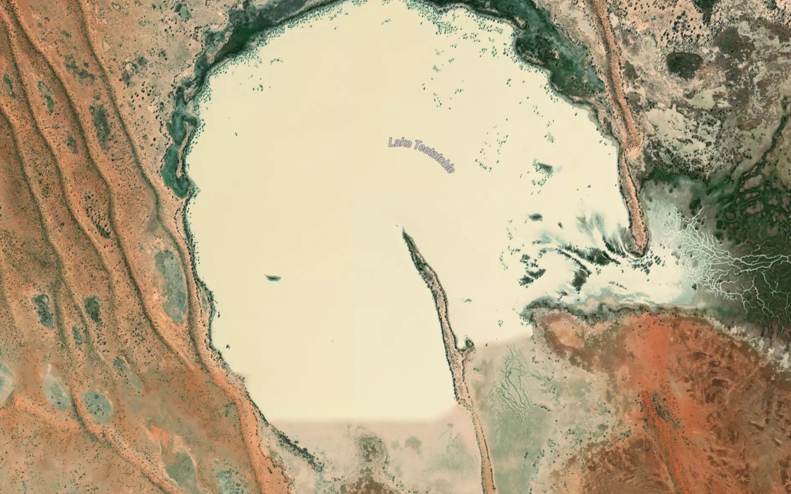 Lake Teetatobie