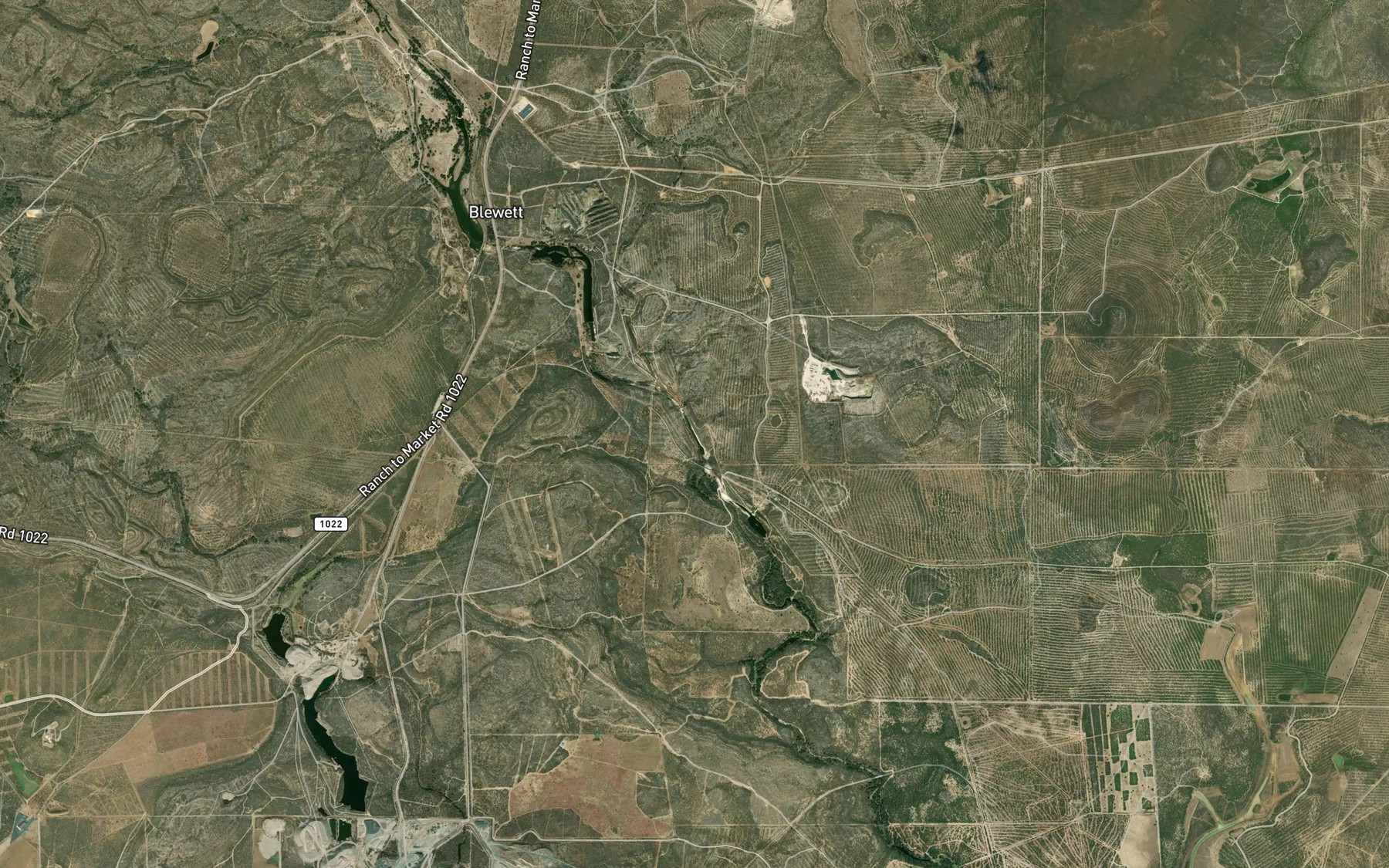 Satellite map of the Long Hole