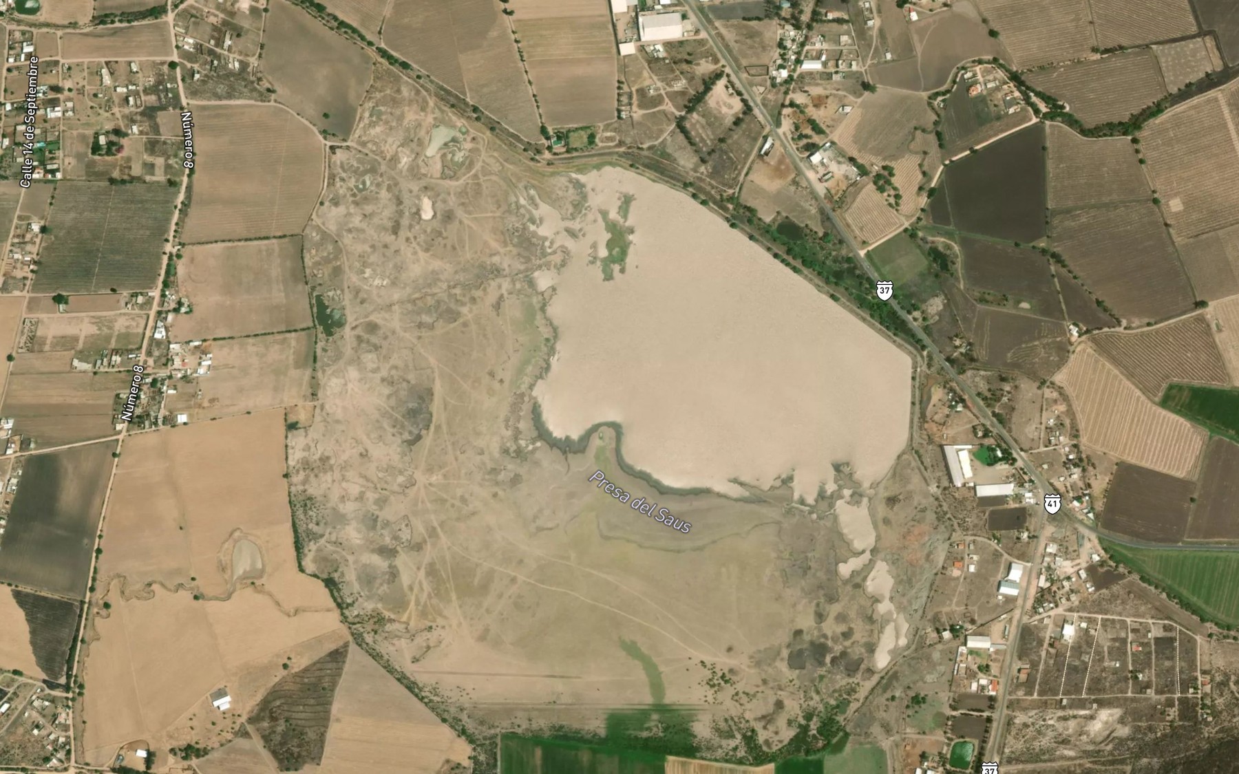 Satellite map of the El Sauz