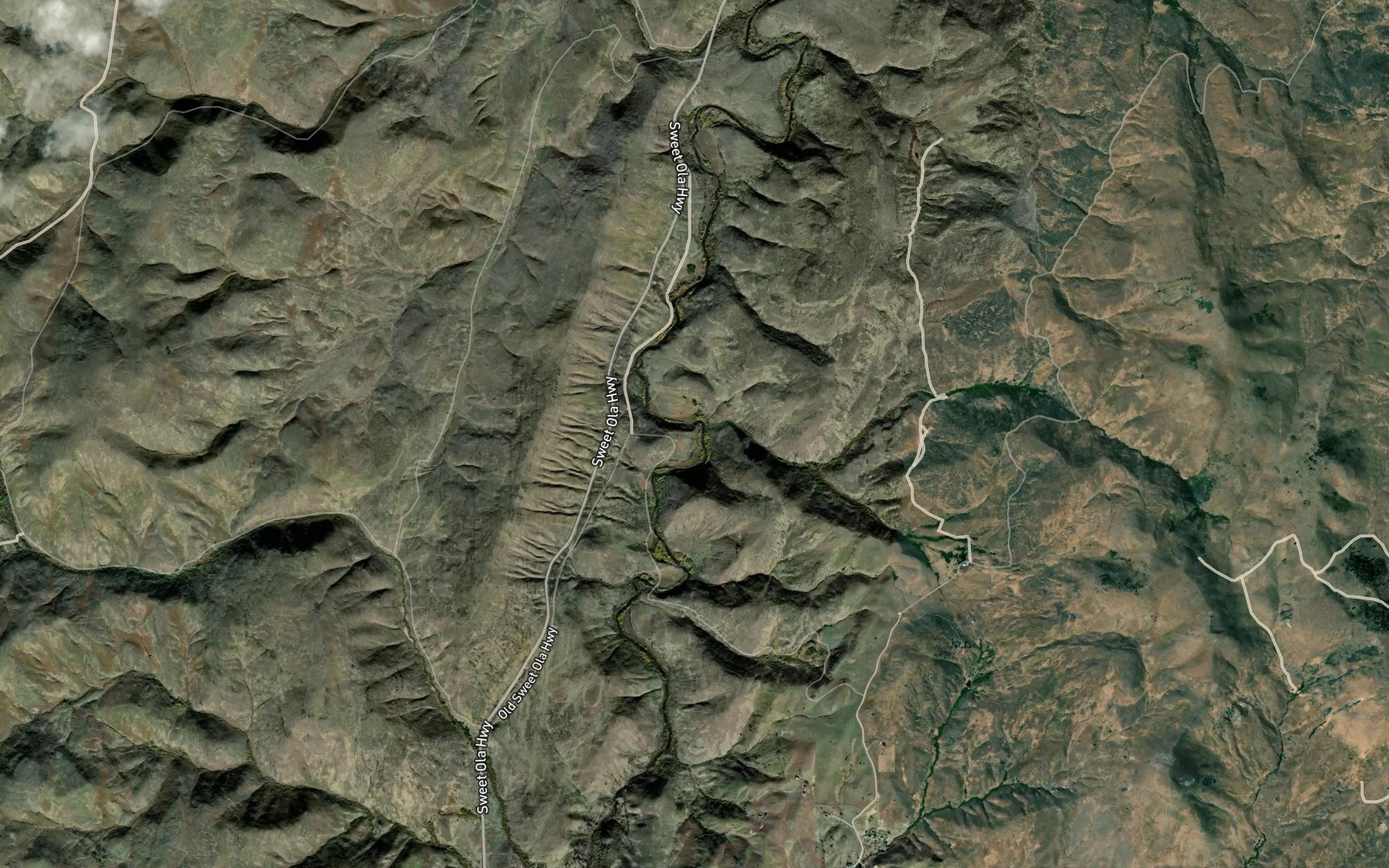 Satellite map of the Sixmile Creek