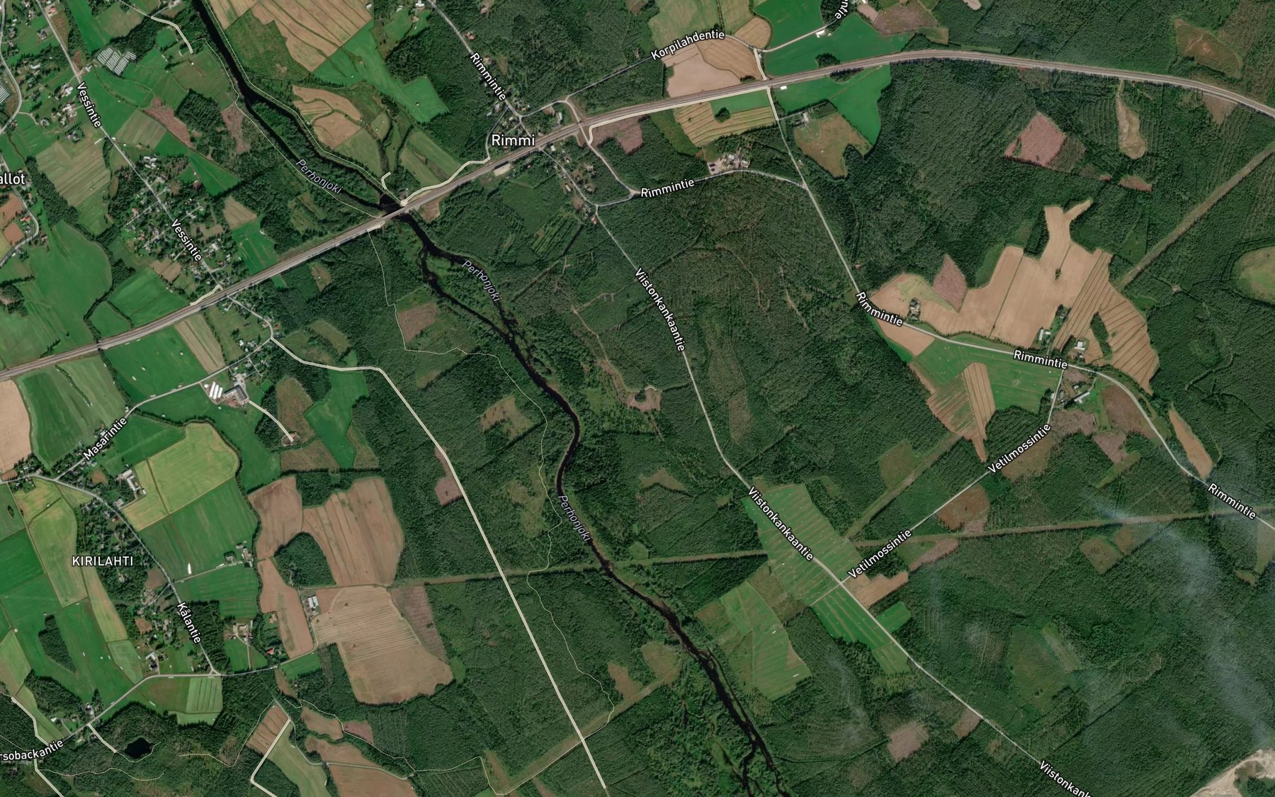 Satellite map of the Perhonlampi