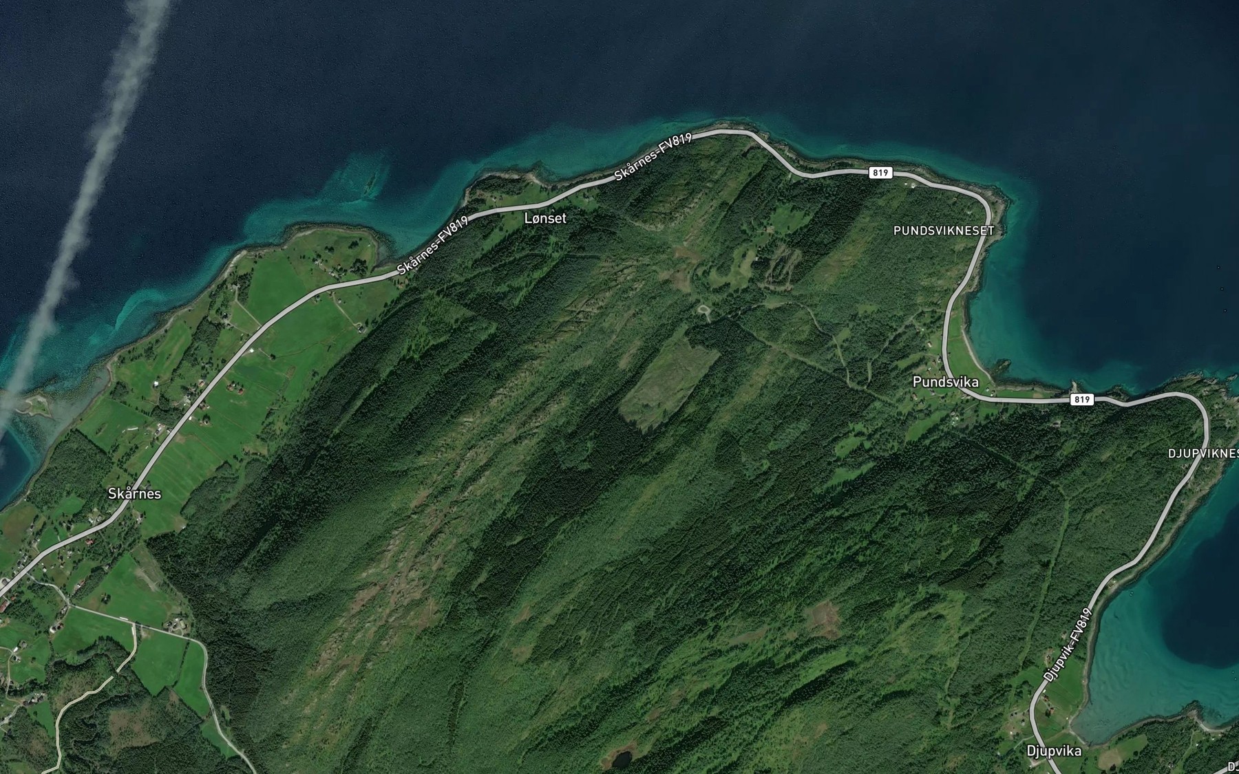 Satellite map of the Skavikelva