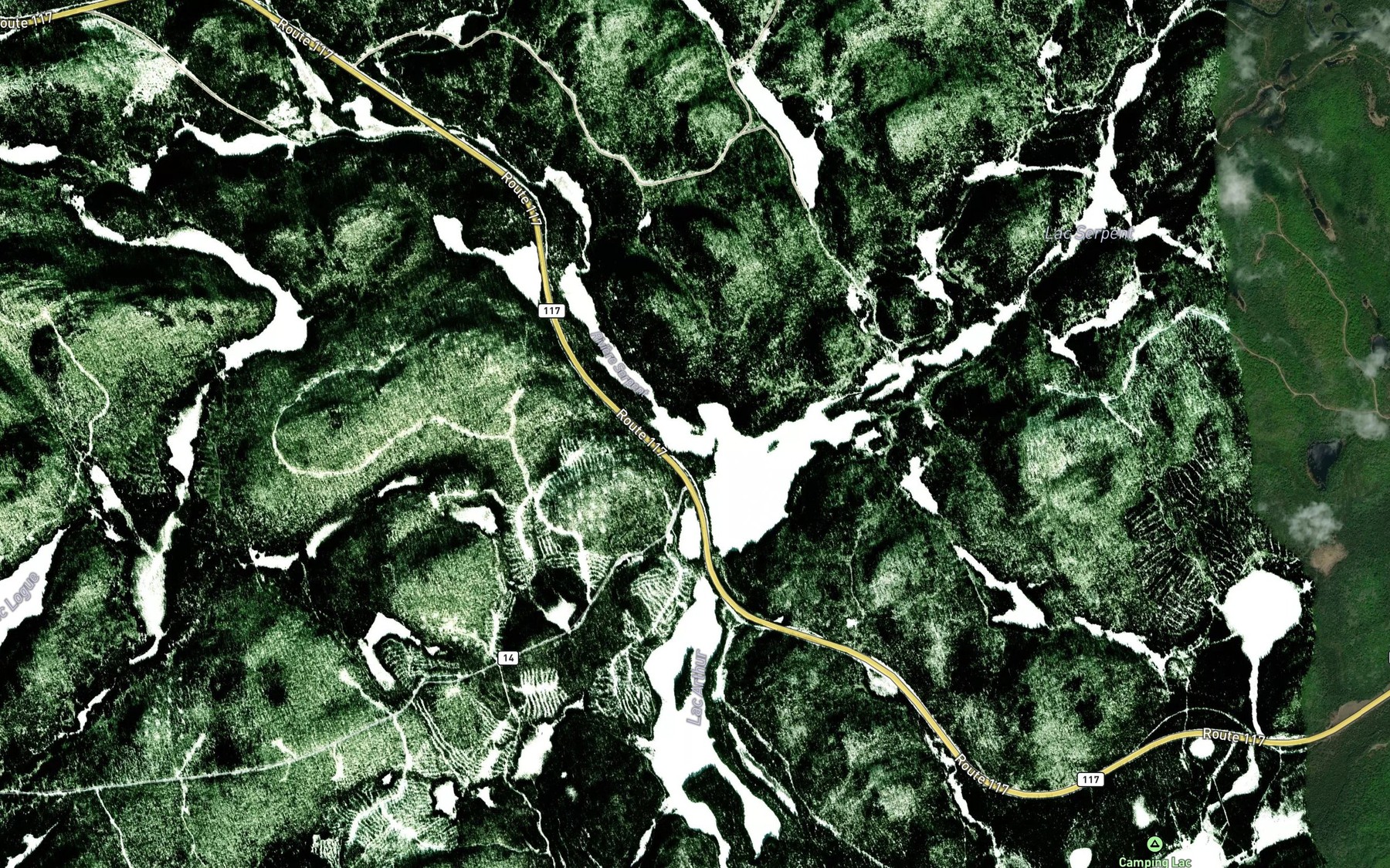 Satellite map of the Lac Serpent