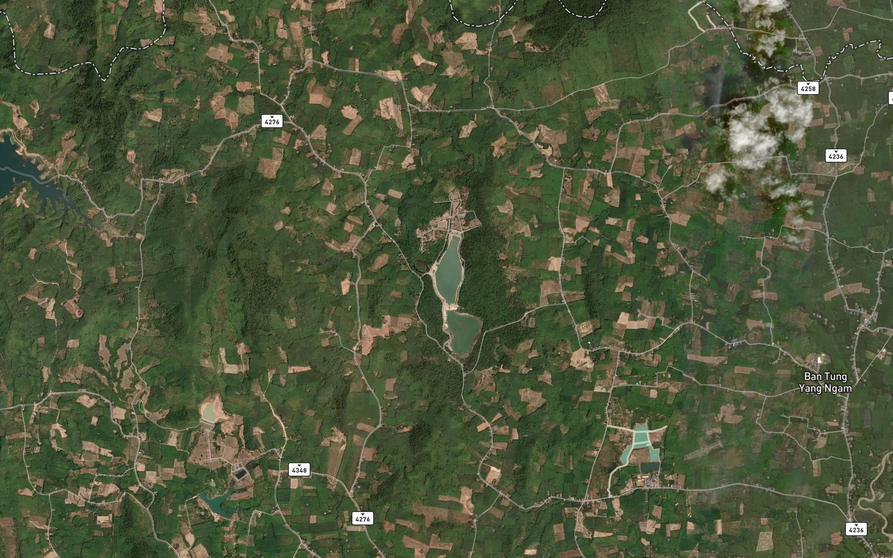Satellite map of the Nong Thale Song Hong