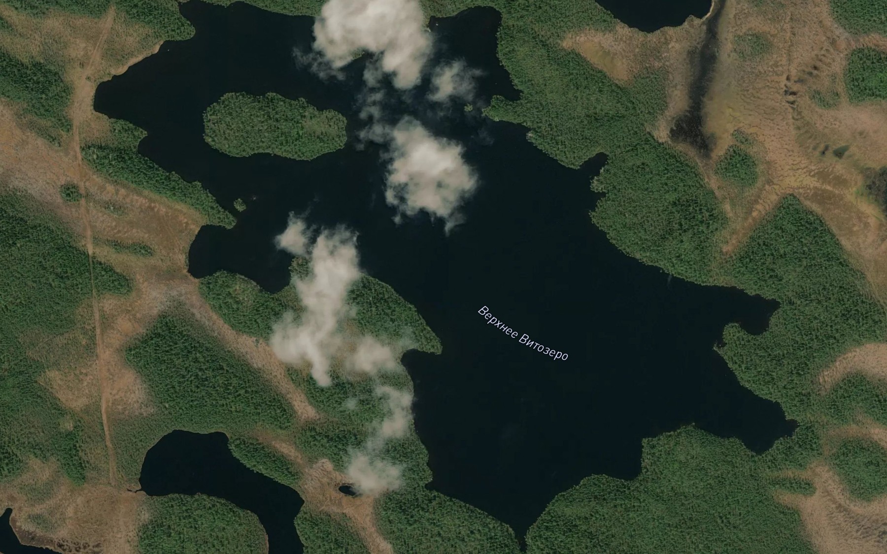 Satellite map of the Ozero Verkhneye Vitozero