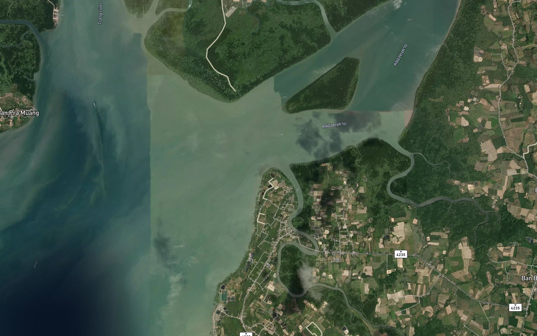 Satellite map of the Khlong Pak Ron